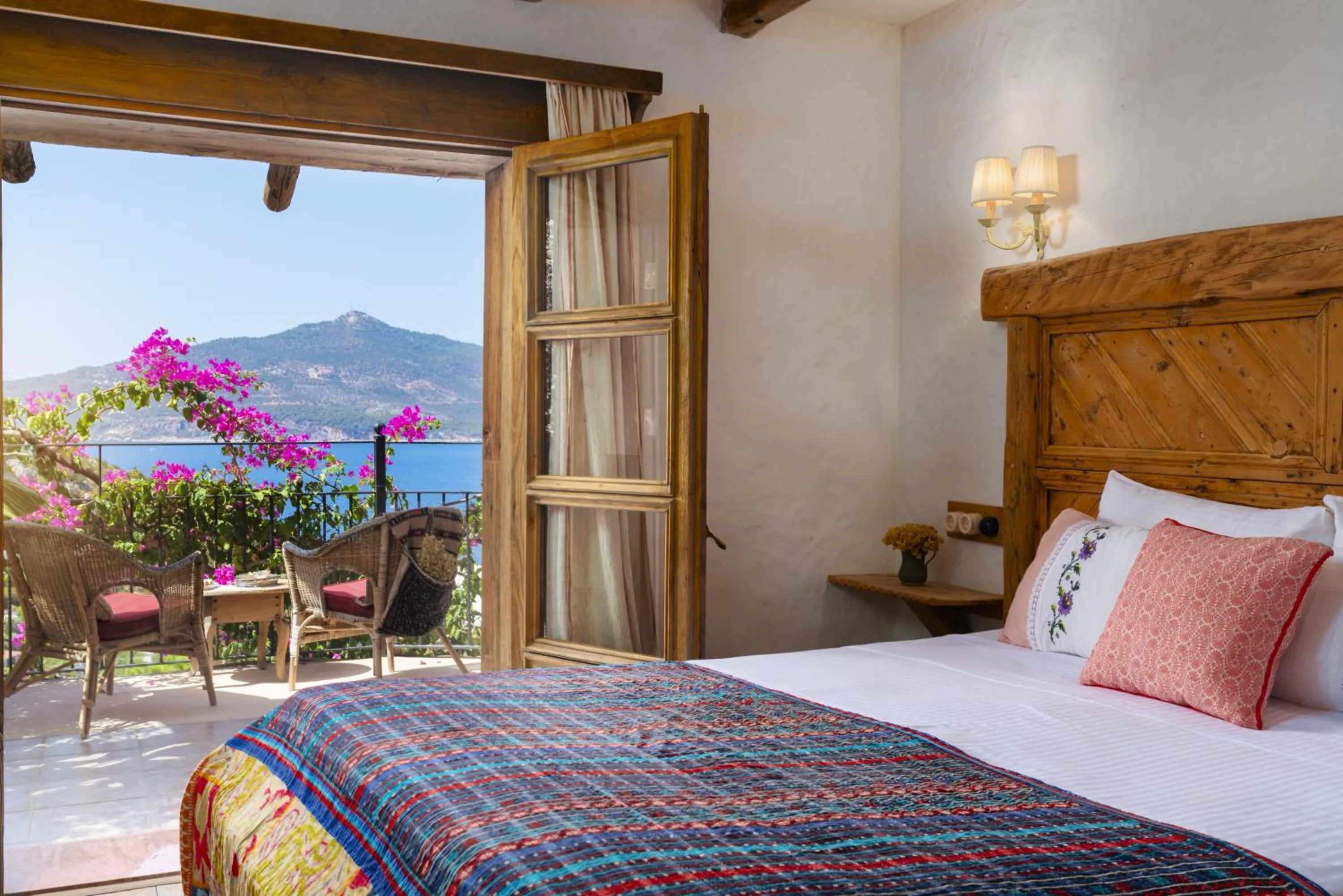 Balcony/Terrace, Bed in Fidanka Hotel