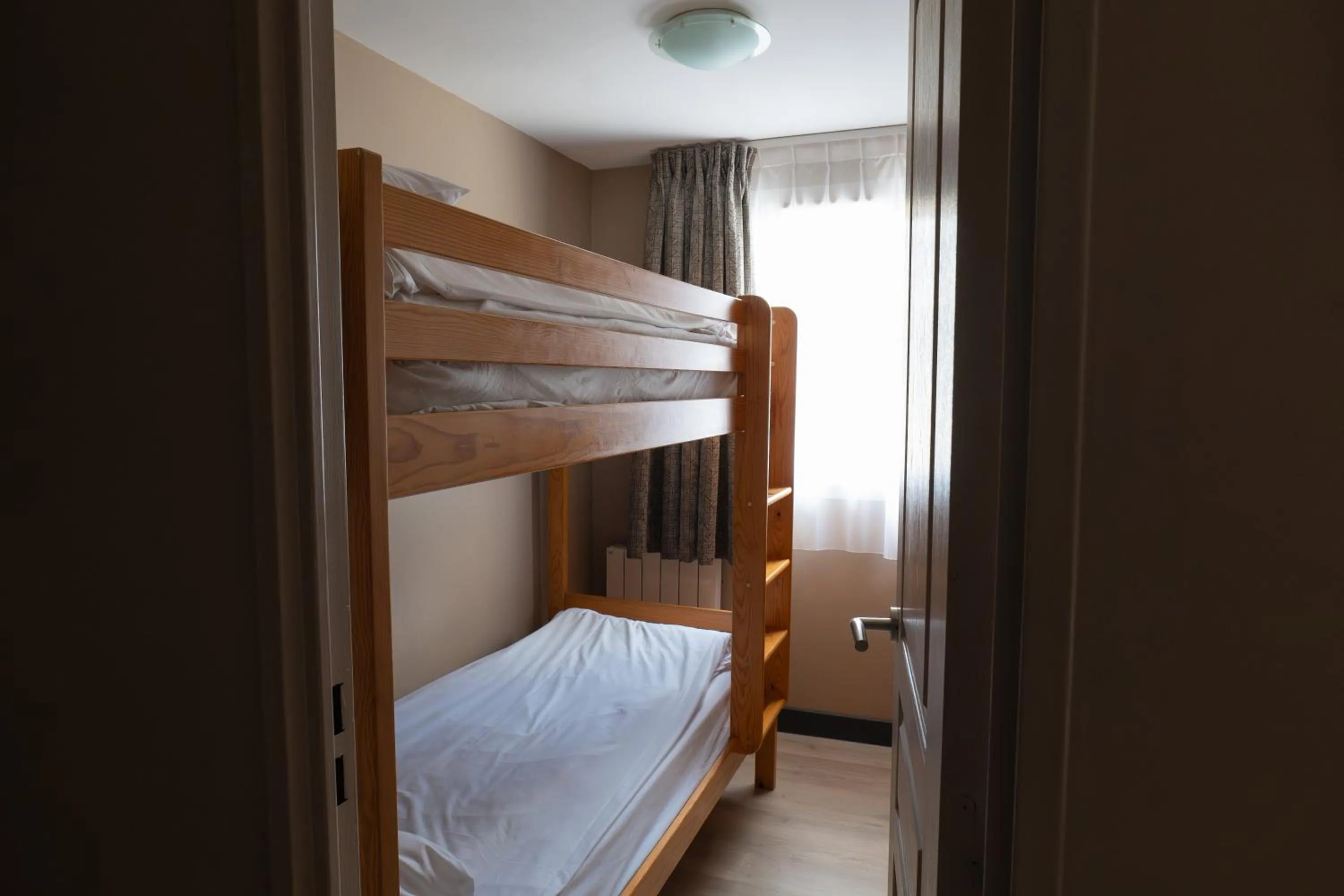 Bedroom, Bed in Hôtel Les Arches