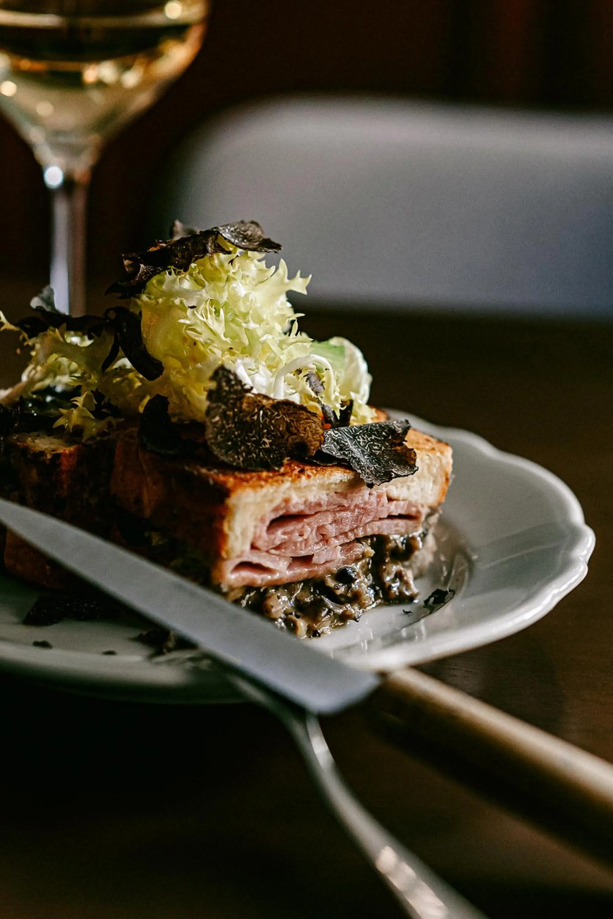 Restaurant/places to eat in Experimental Chalet