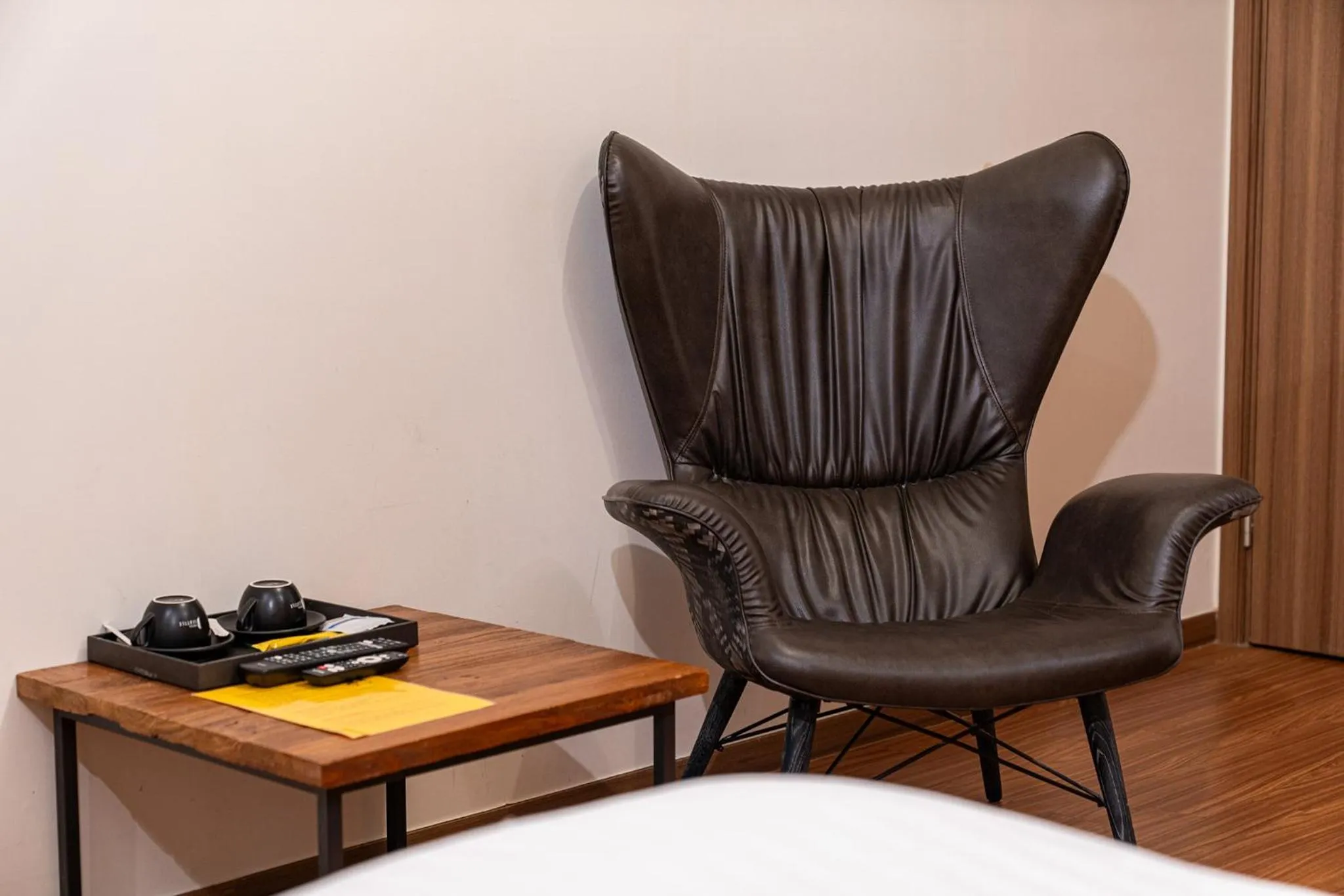 Seating area in Incheon Airport Hotel Seattle