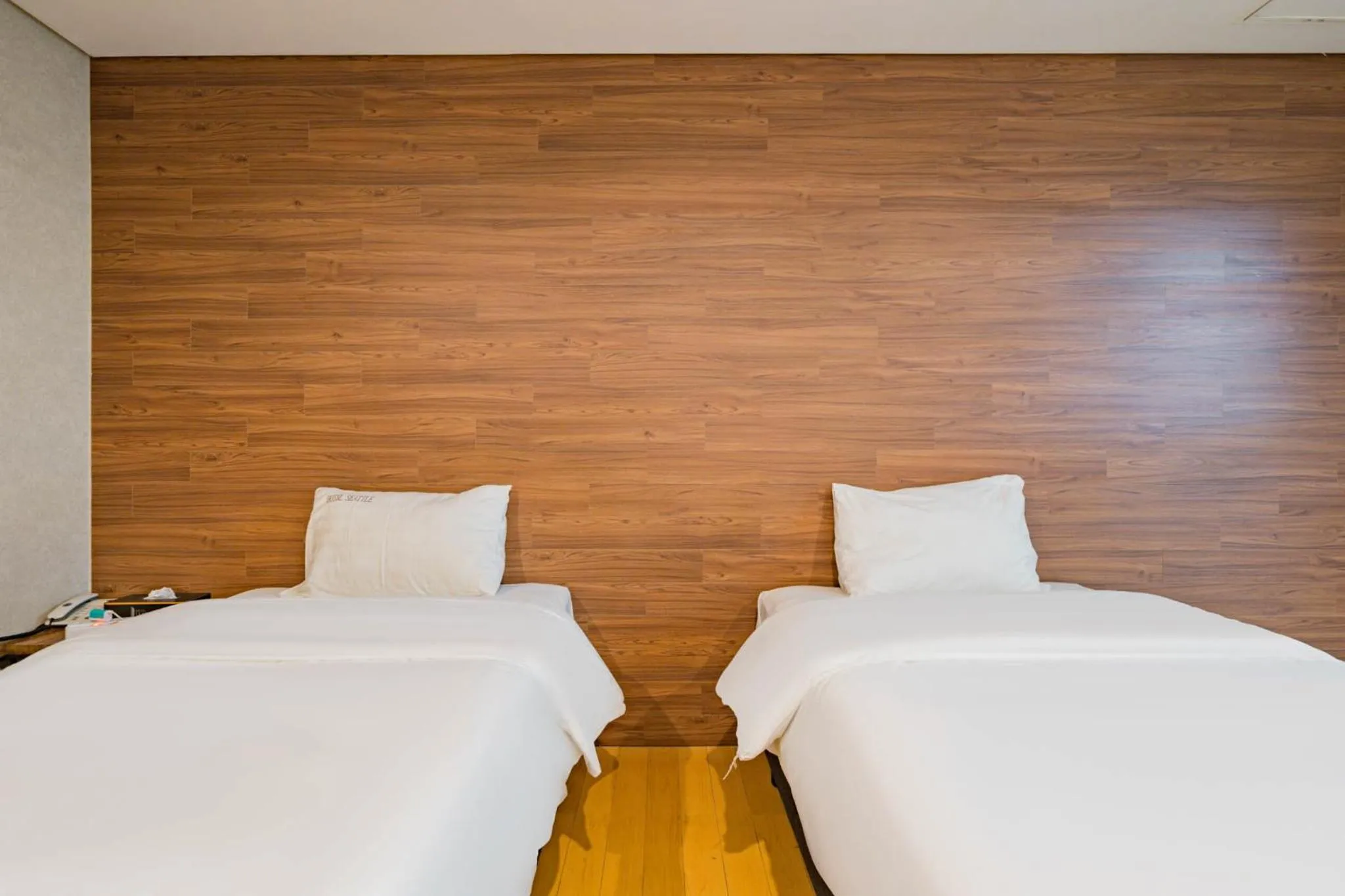 Bed in Incheon Airport Hotel Seattle