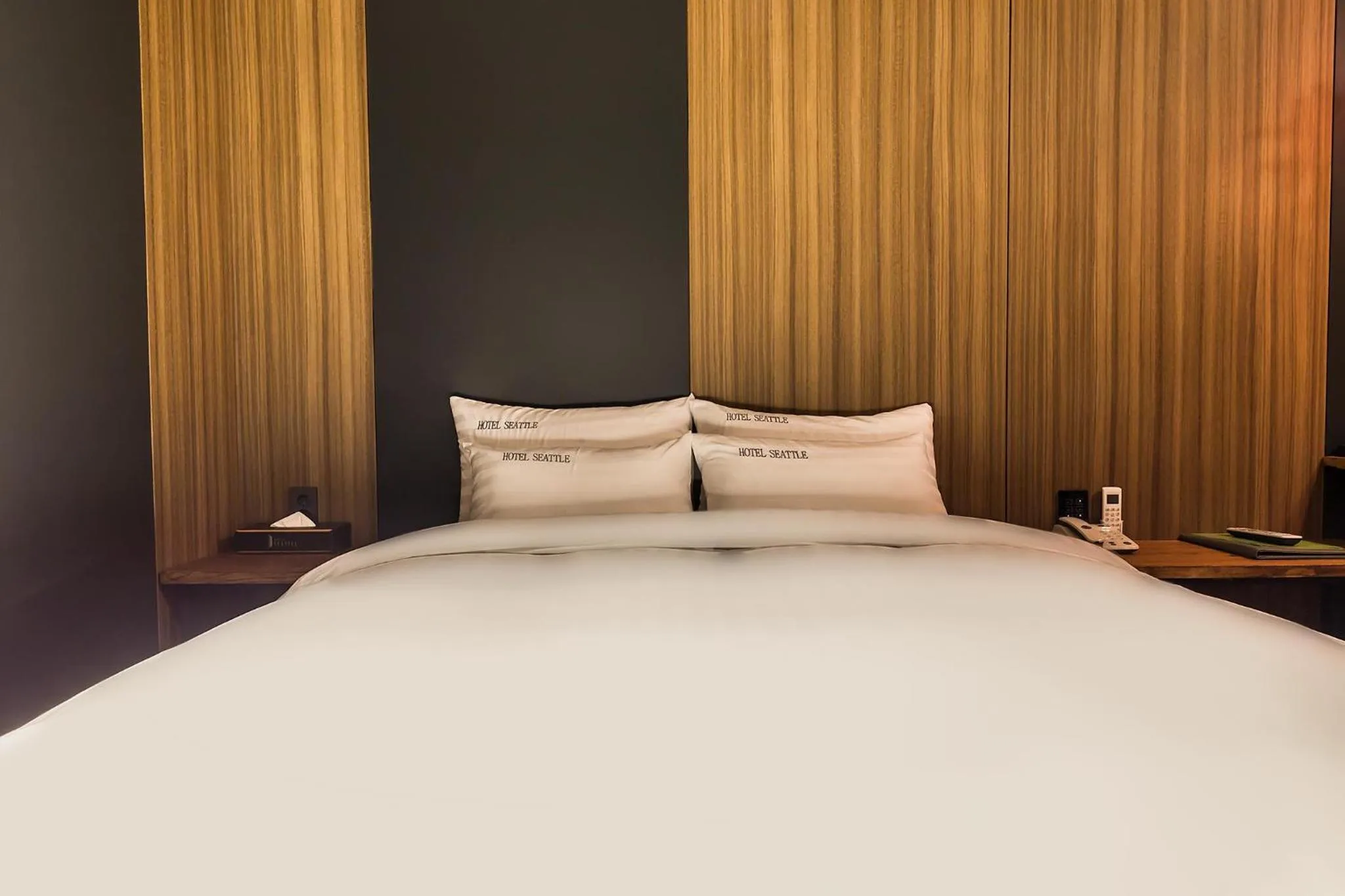 Bed in Incheon Airport Hotel Seattle