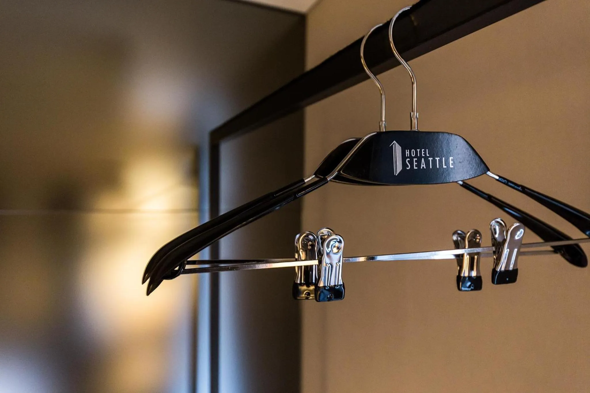 wardrobe in Incheon Airport Hotel Seattle