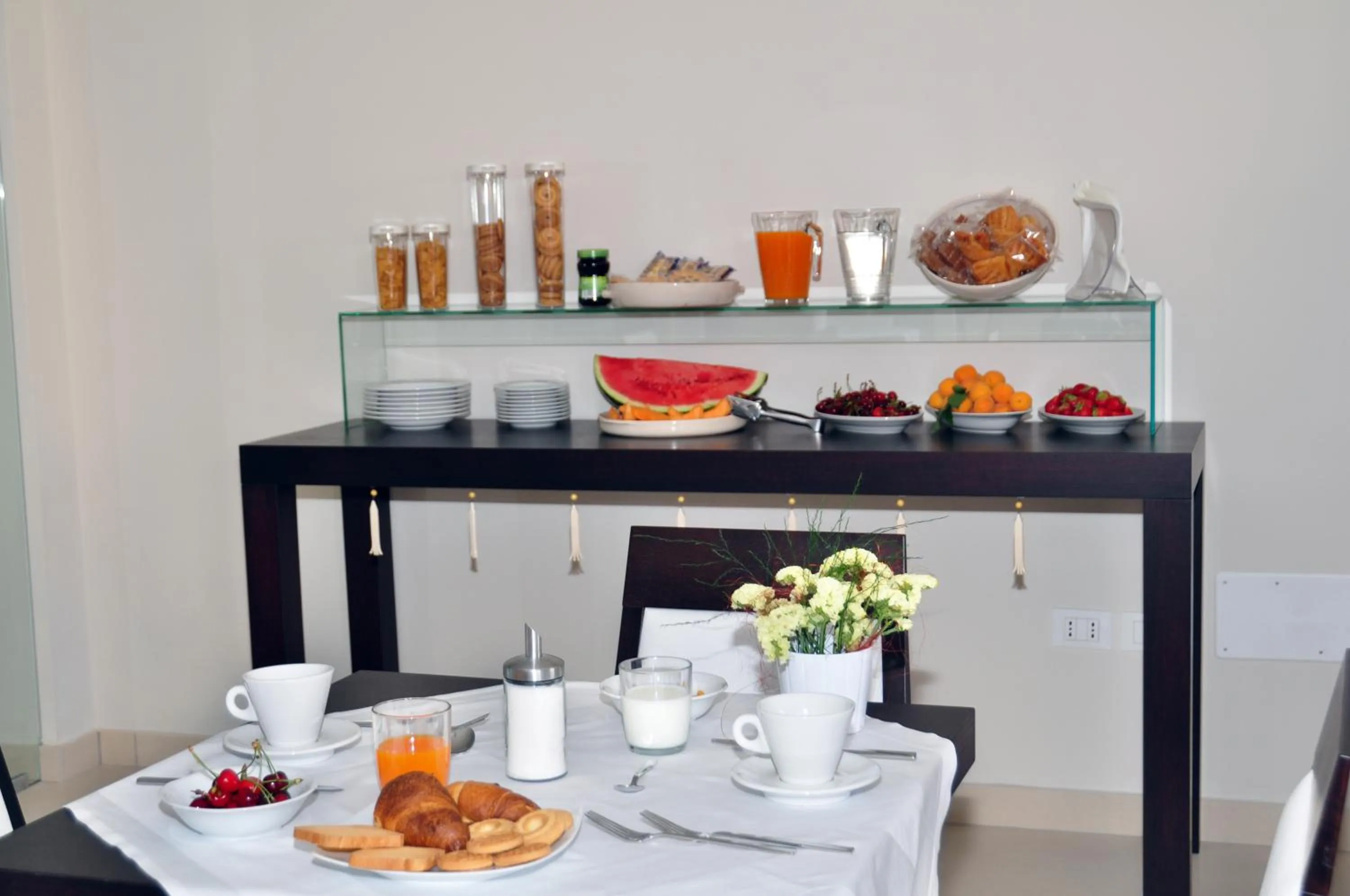 Food and drinks in Hotel La Punta