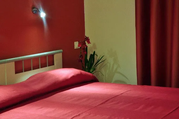 Decorative detail, Bed in Hotel La Punta