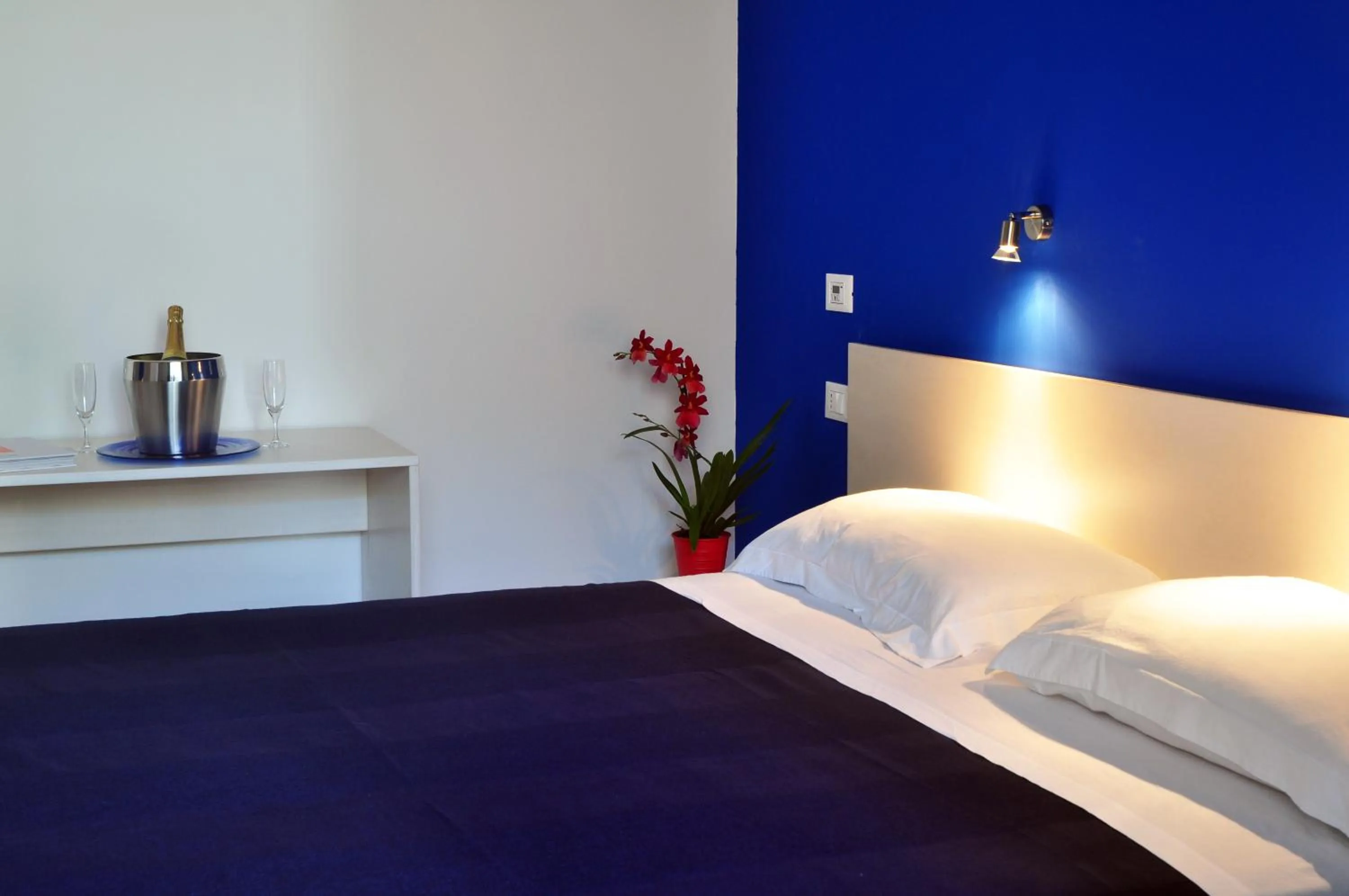 Decorative detail, Bed in Hotel La Punta