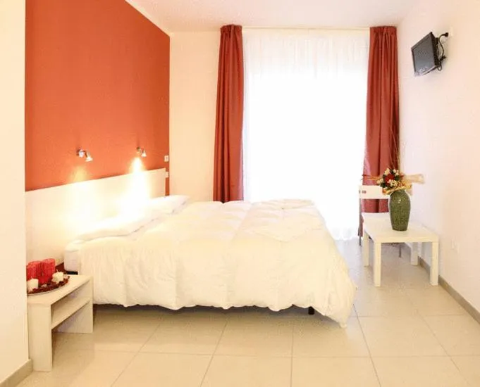 Day, Bed in Hotel La Punta