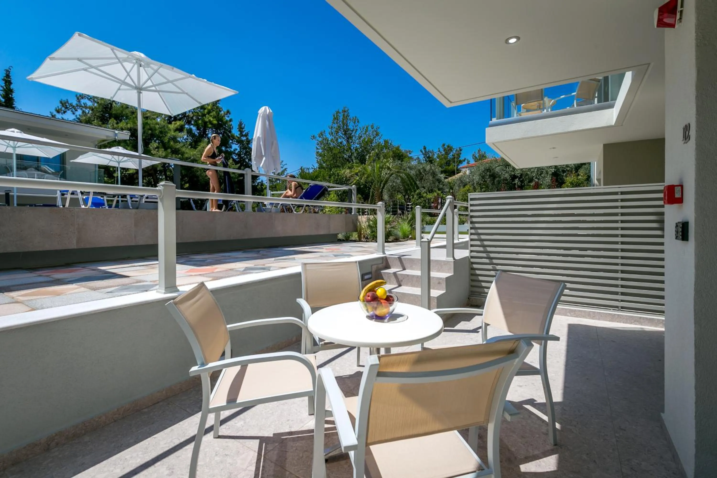 The Elegant Apartments