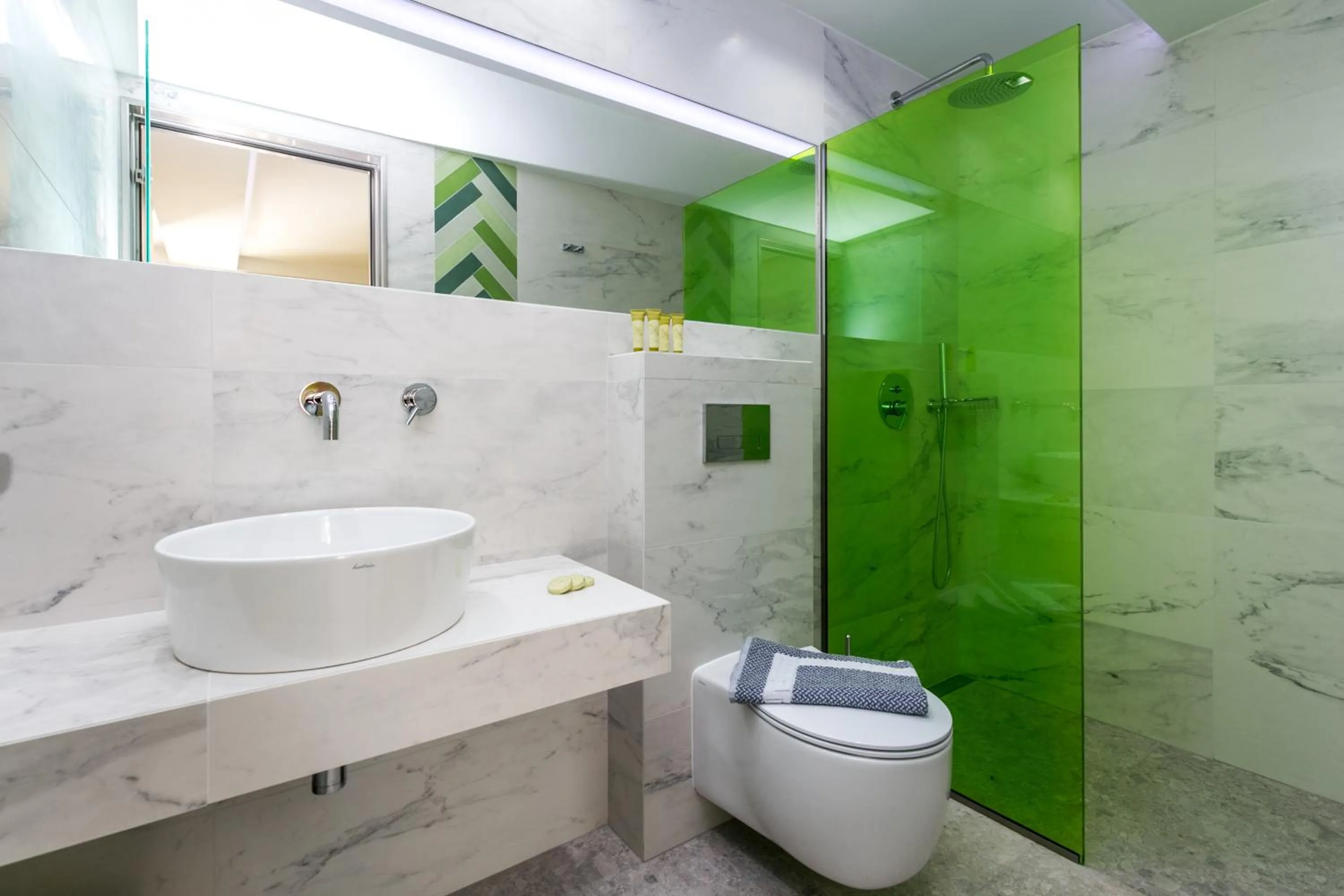 The Elegant Apartments