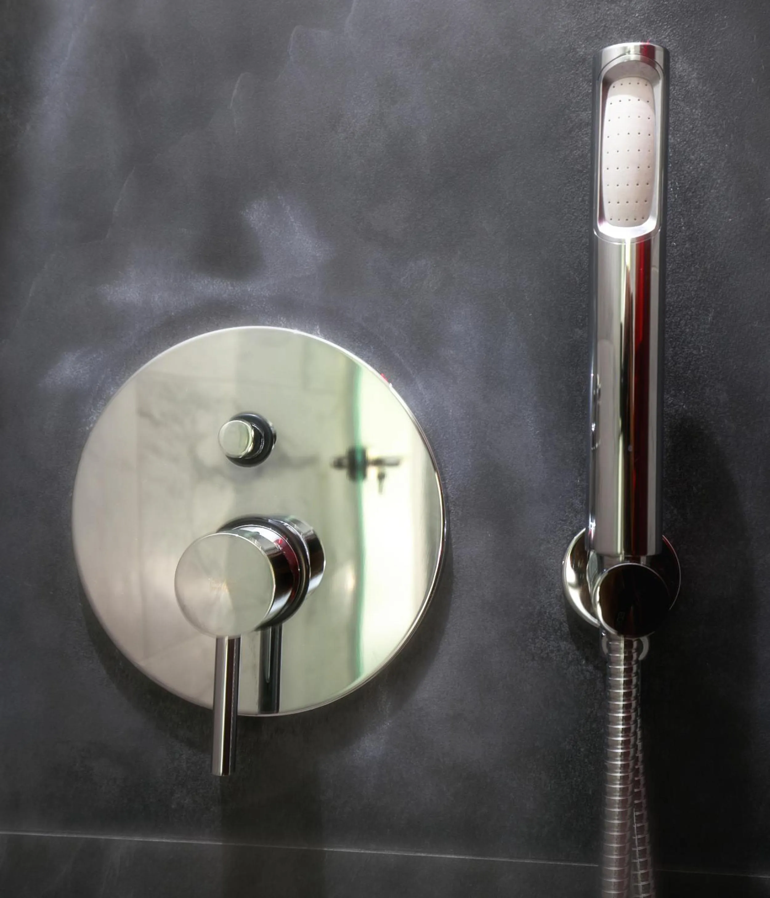 The Elegant Apartments