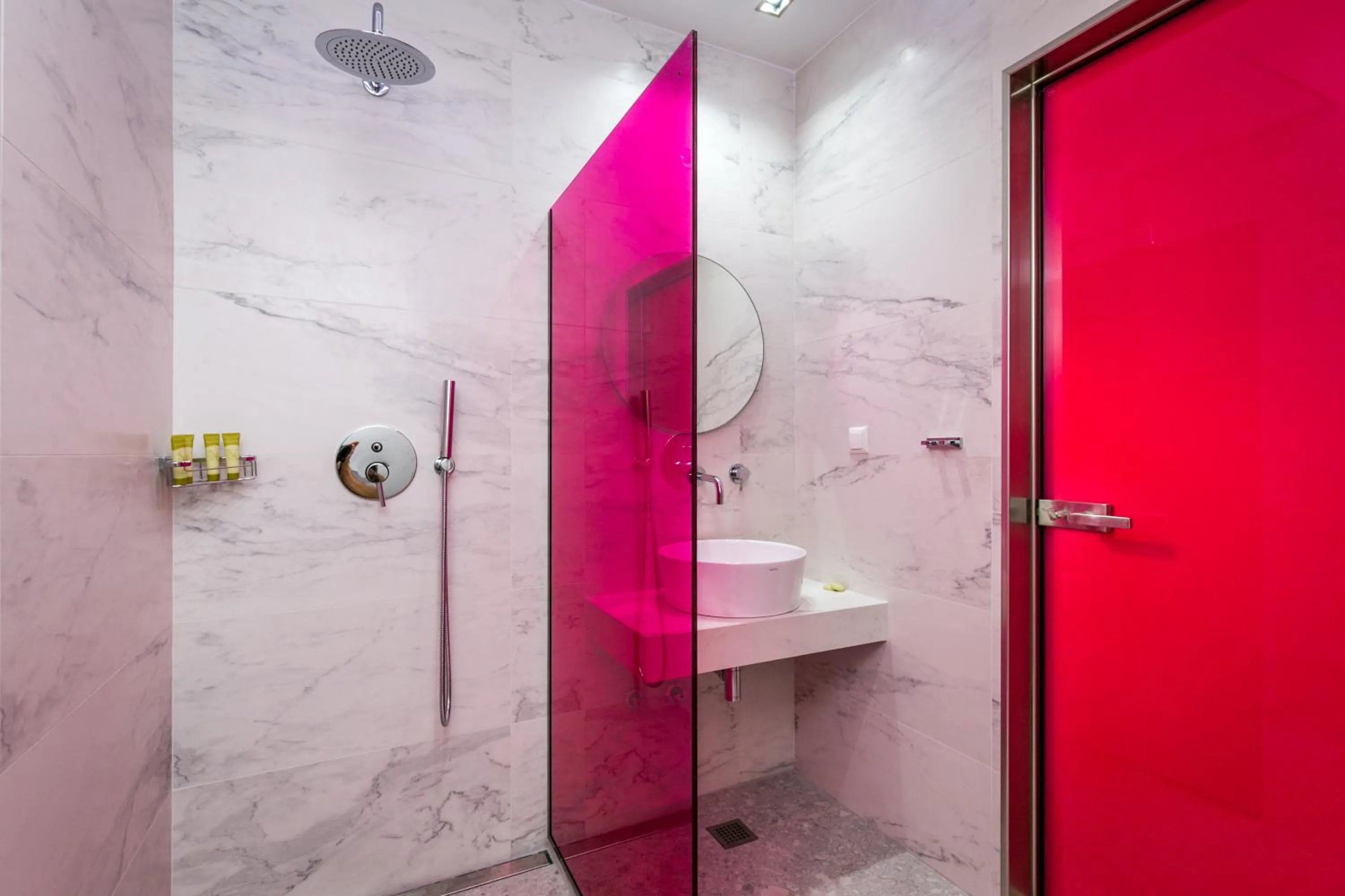 The Elegant Apartments