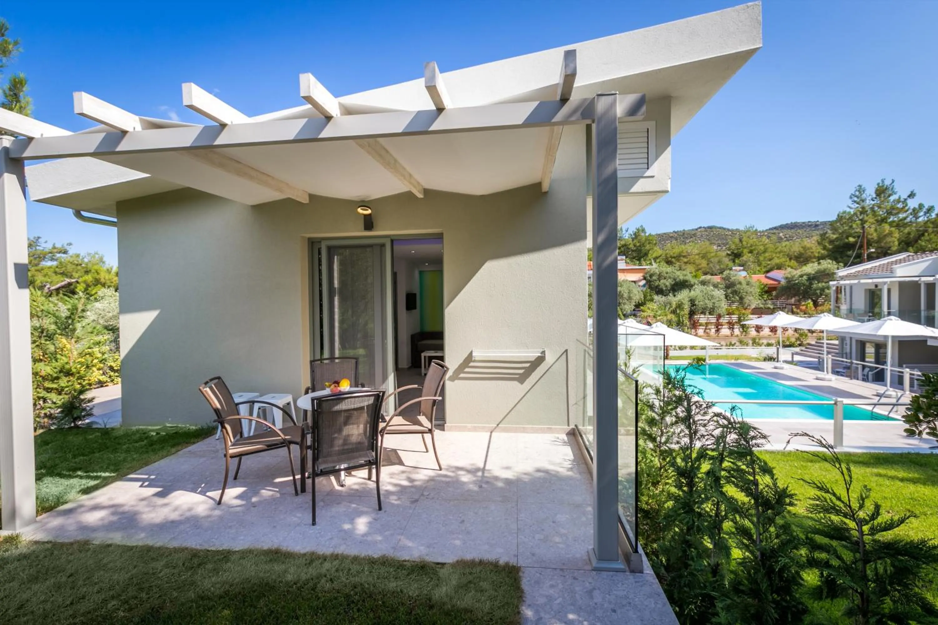 The Elegant Apartments