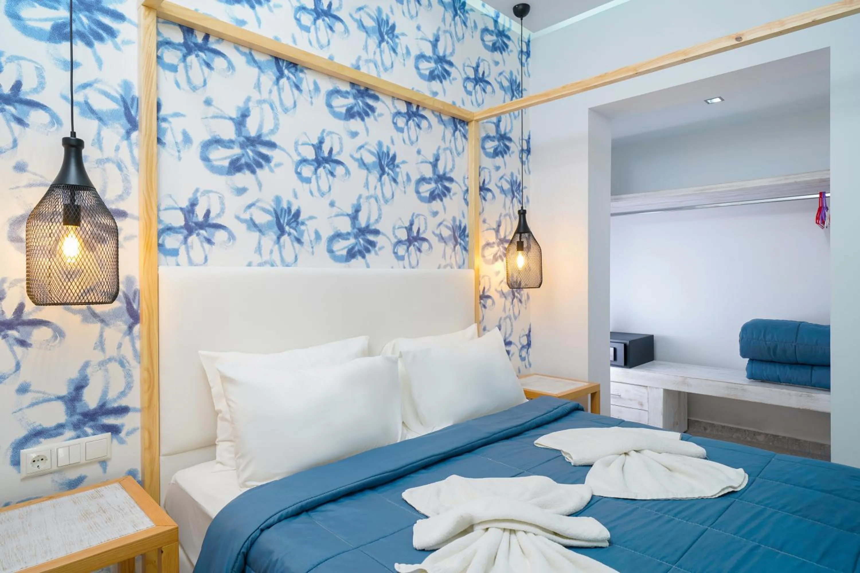 The Elegant Apartments