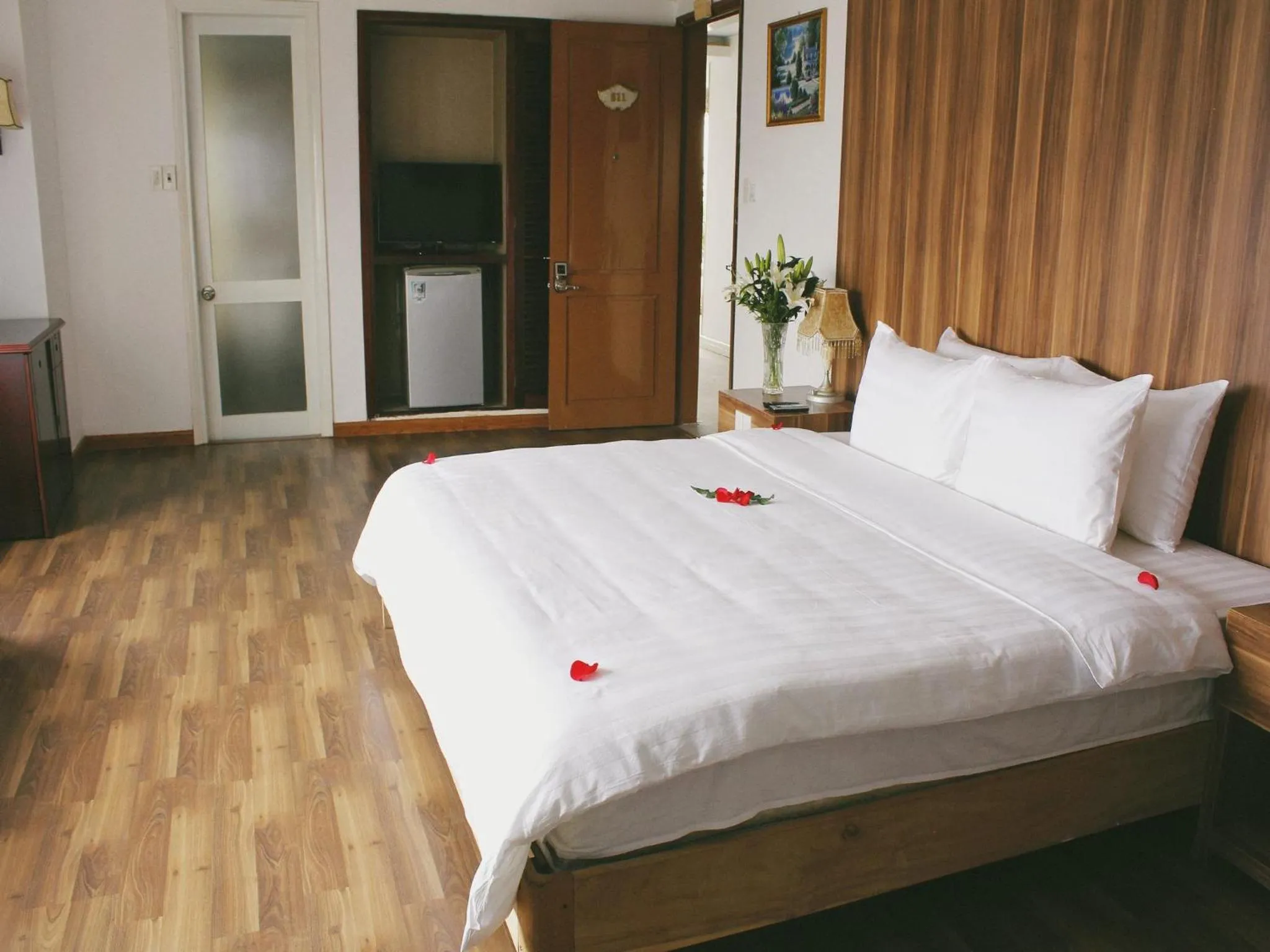 Bed in Cosiana Hue Hotel