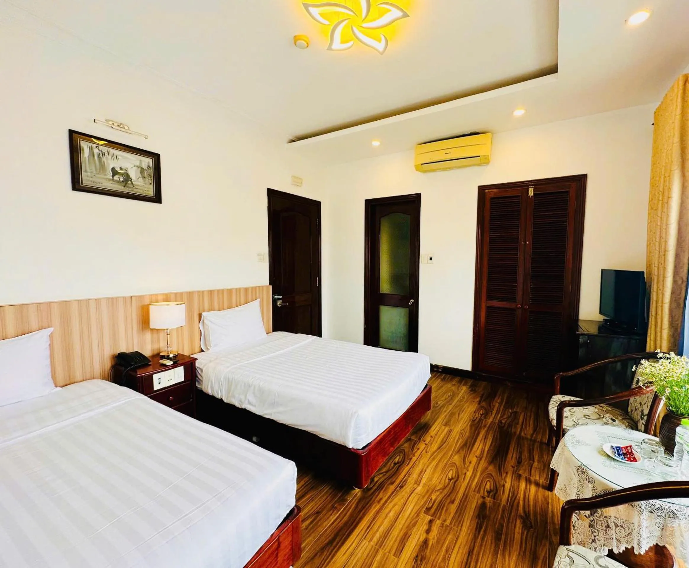 Bed in Cosiana Hue Hotel