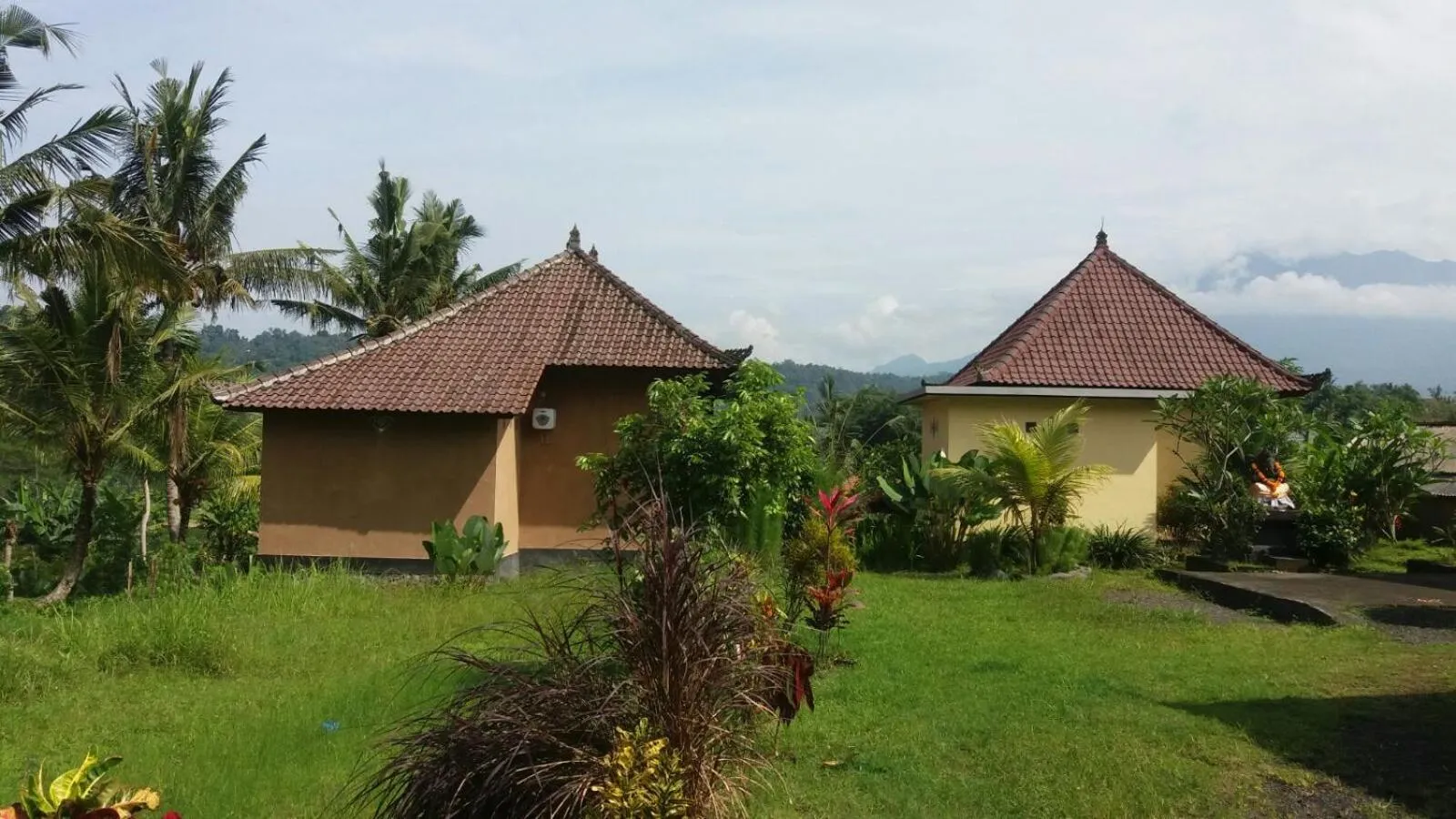 Property building in Maha Neka Villa