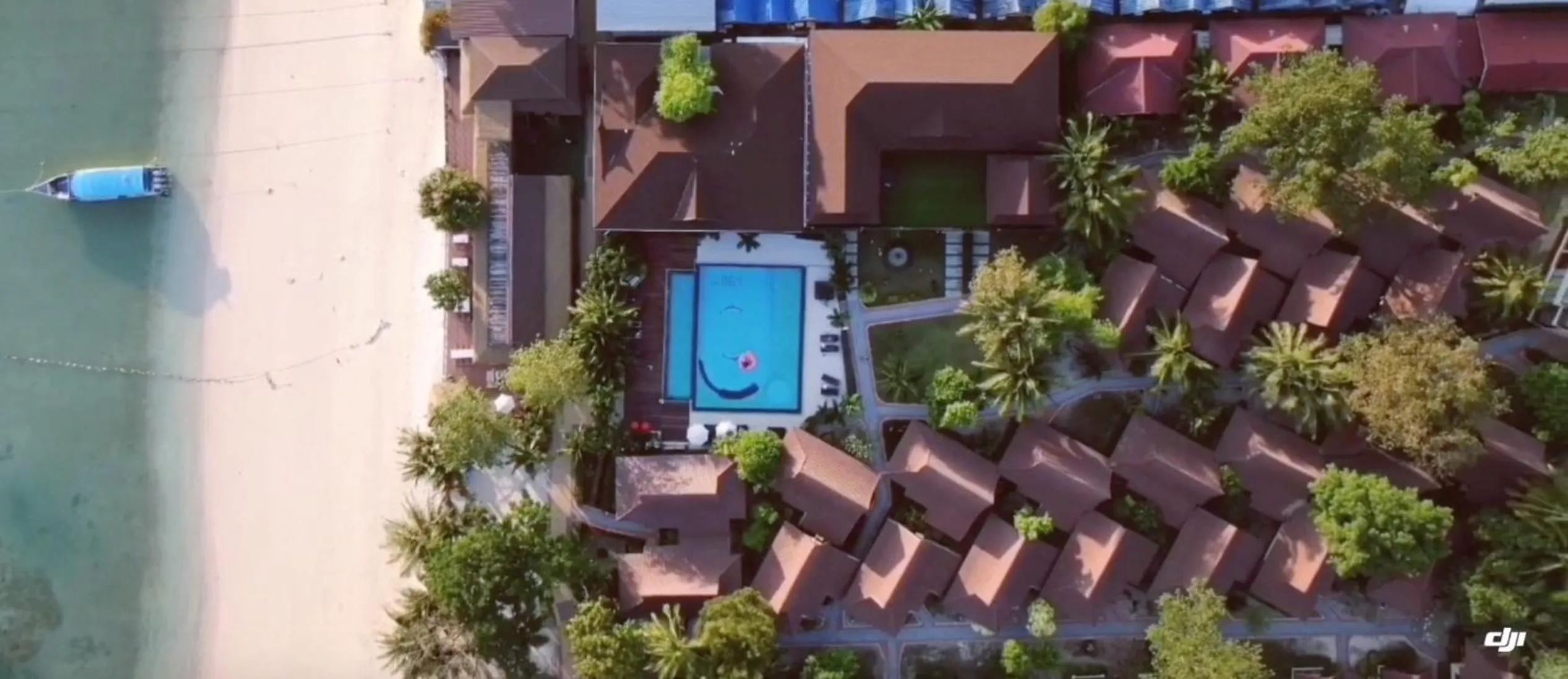 Property building in Phi Phi Villa Resort