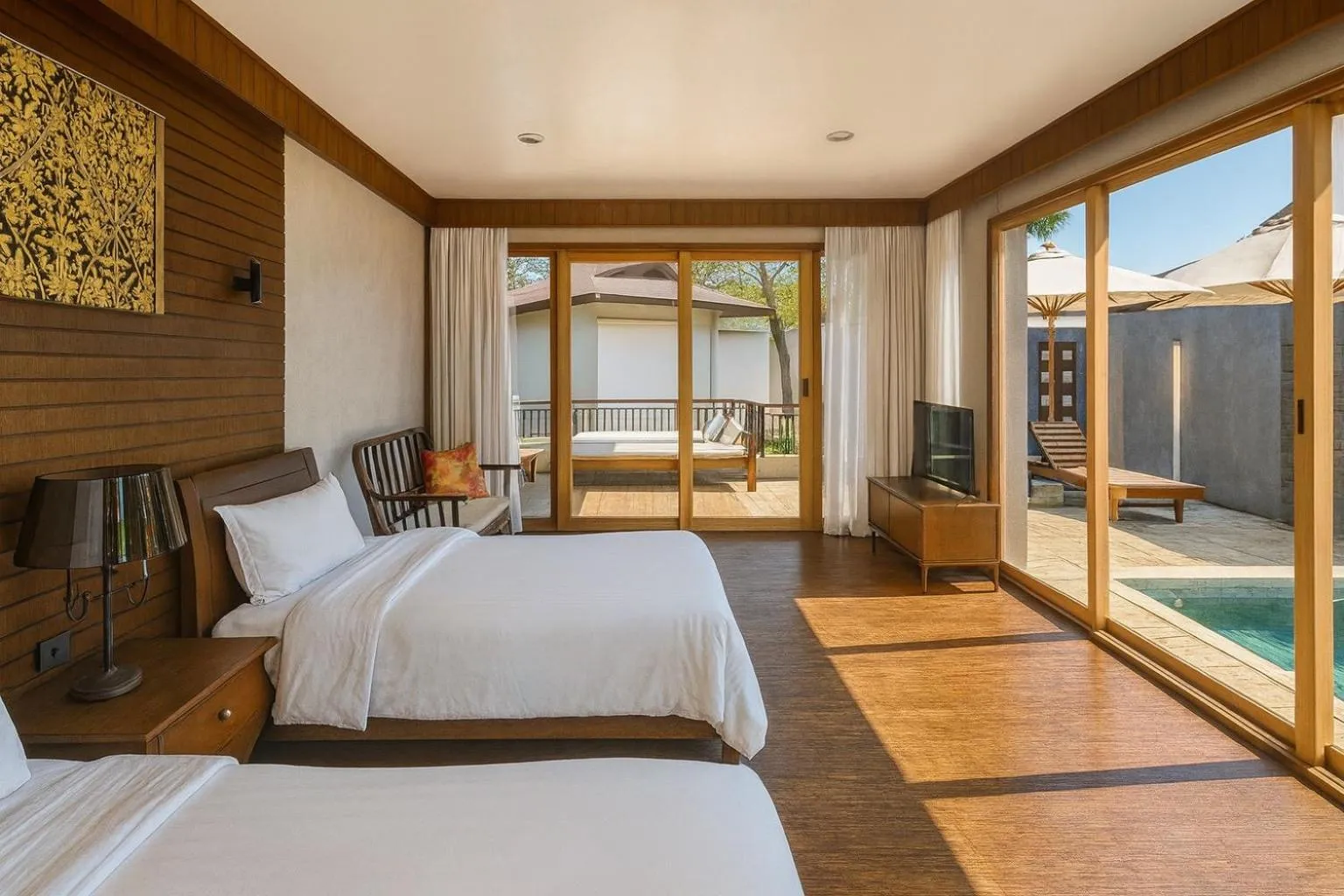 Bed in Phi Phi Villa Resort