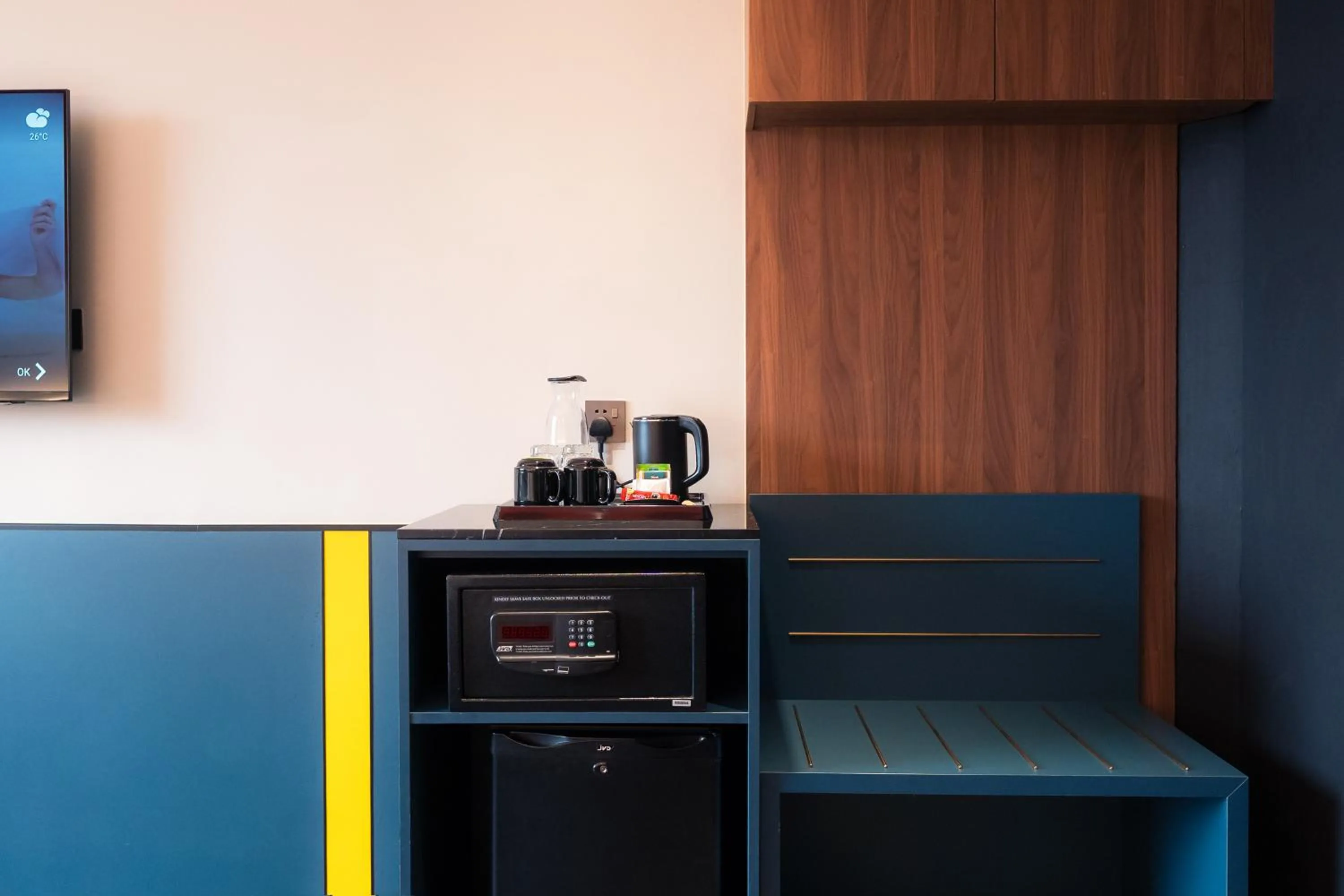 Coffee/tea facilities in Furama City Centre