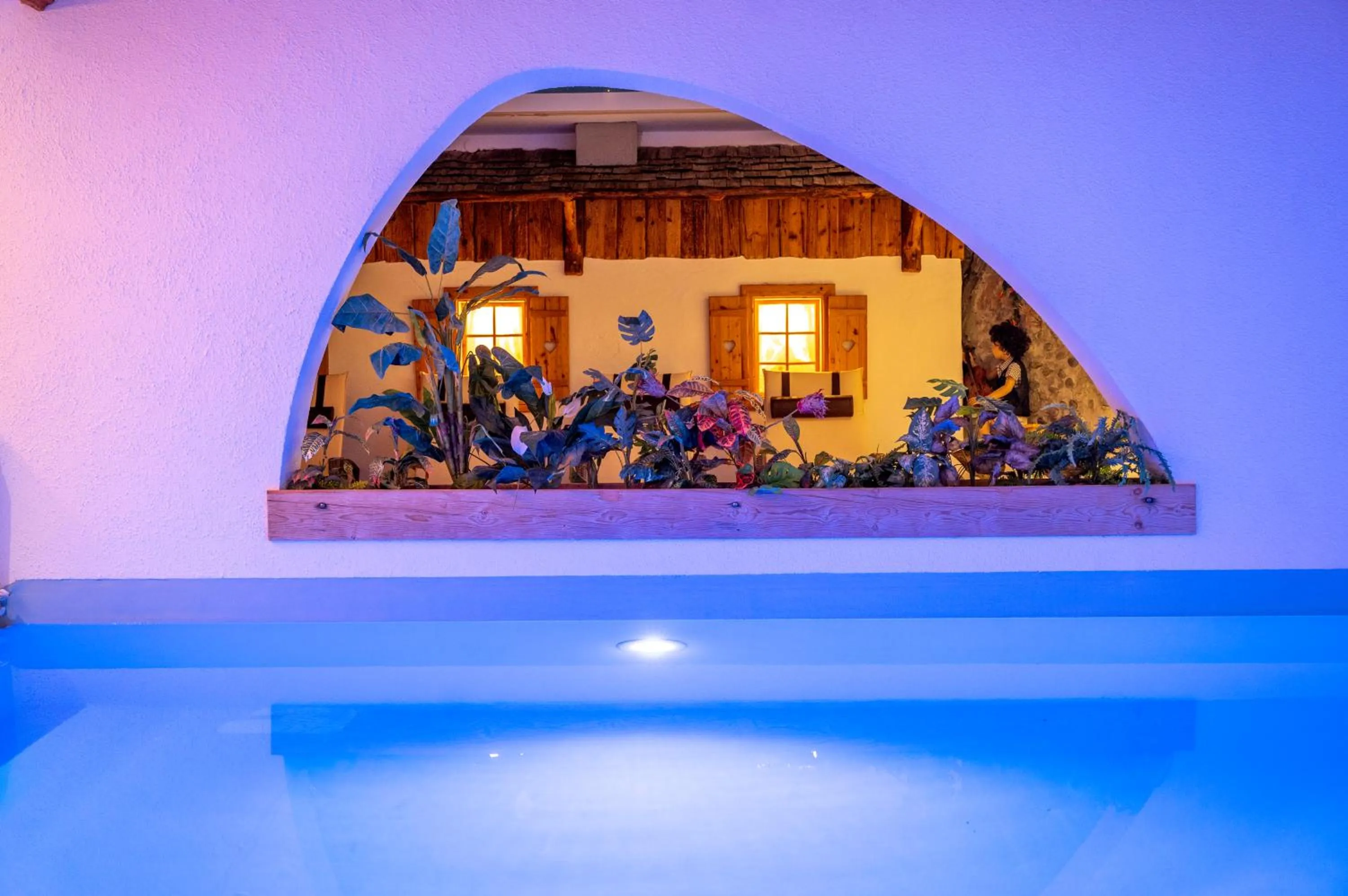 Swimming pool in Hotel Bergkristall