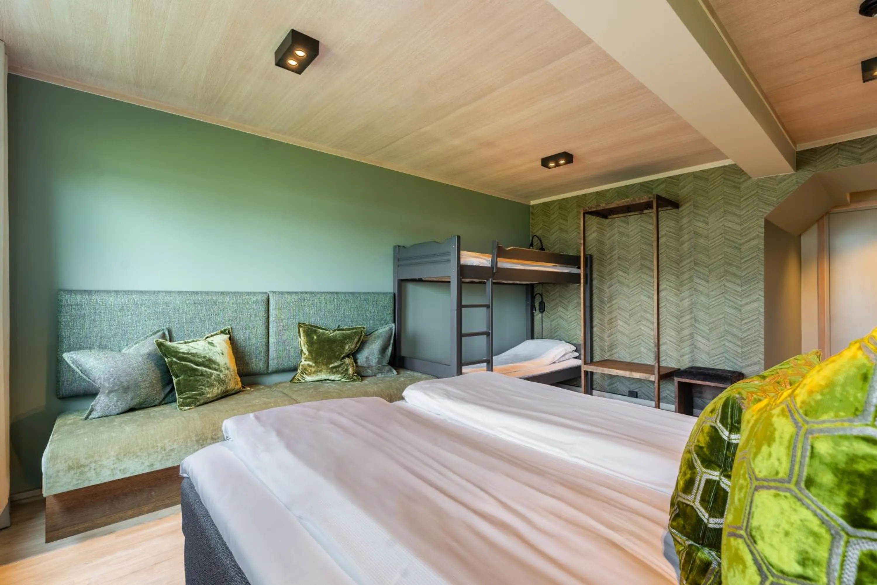 Bed in Lillehammer Turistsenter Budget Hotel