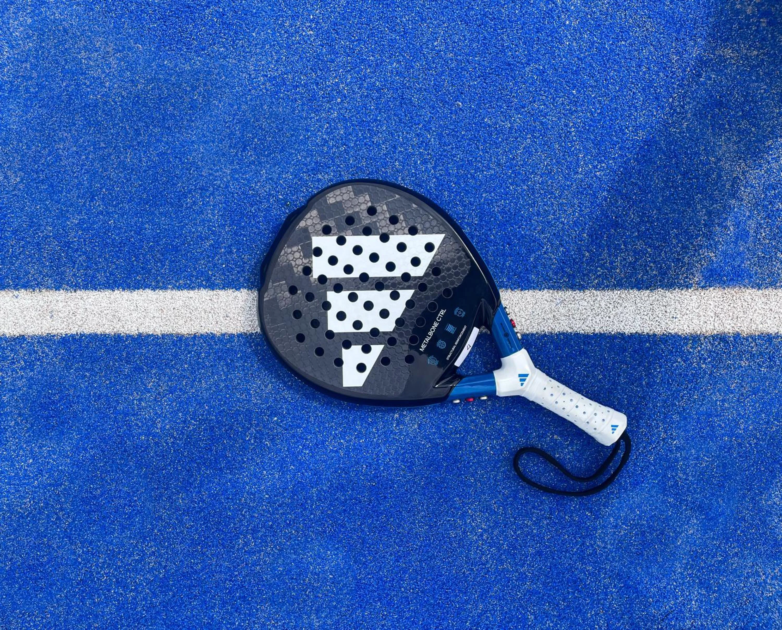 Tennis court in Amara Sanctuary Sentosa