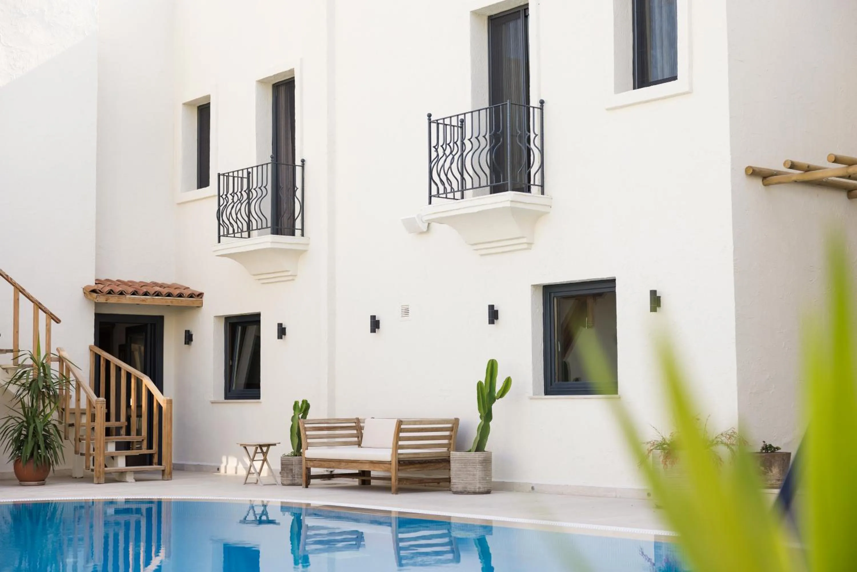 Swimming pool in Bitez Corner Boutique Hotel