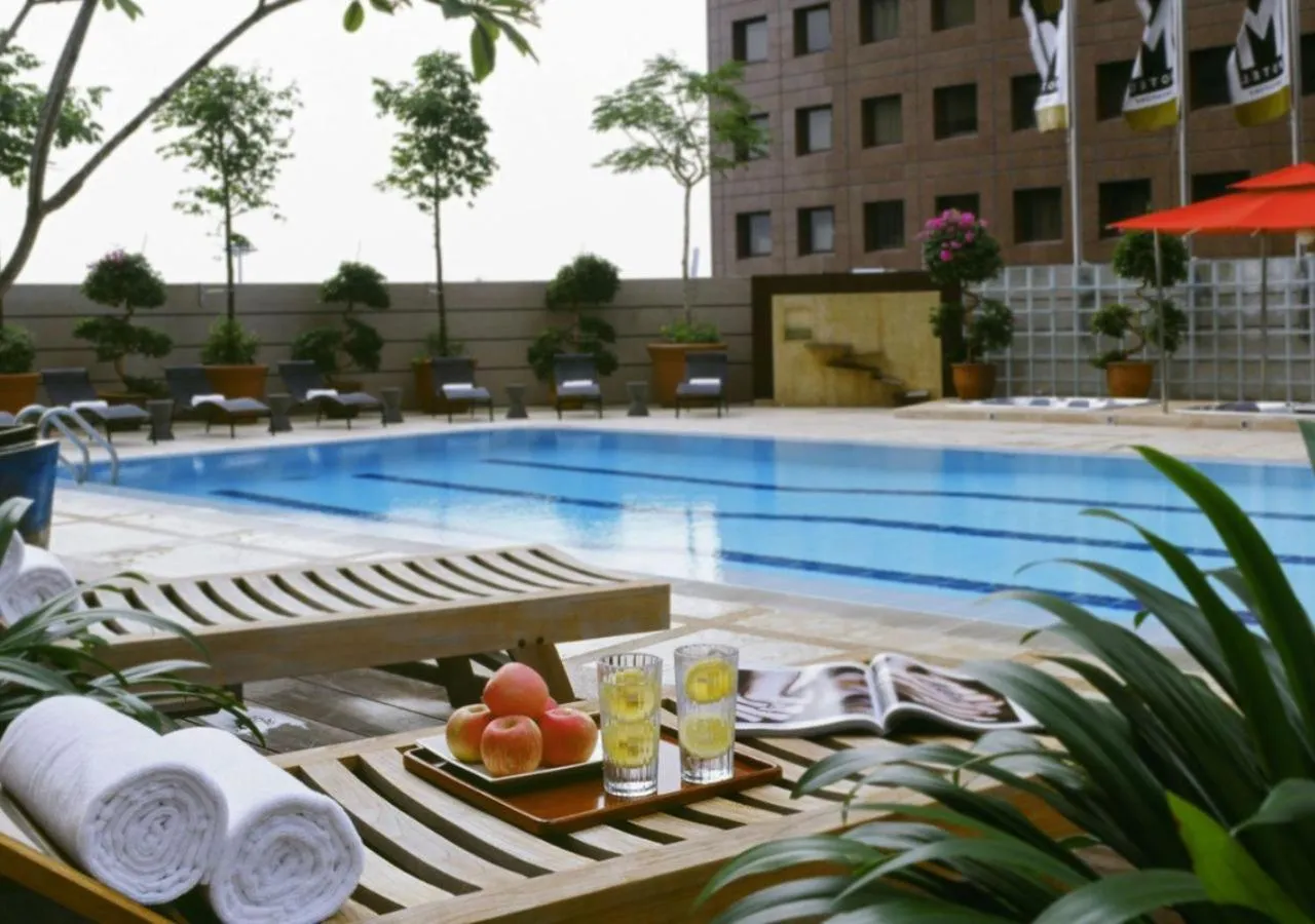 Swimming pool in M Hotel Singapore City Centre