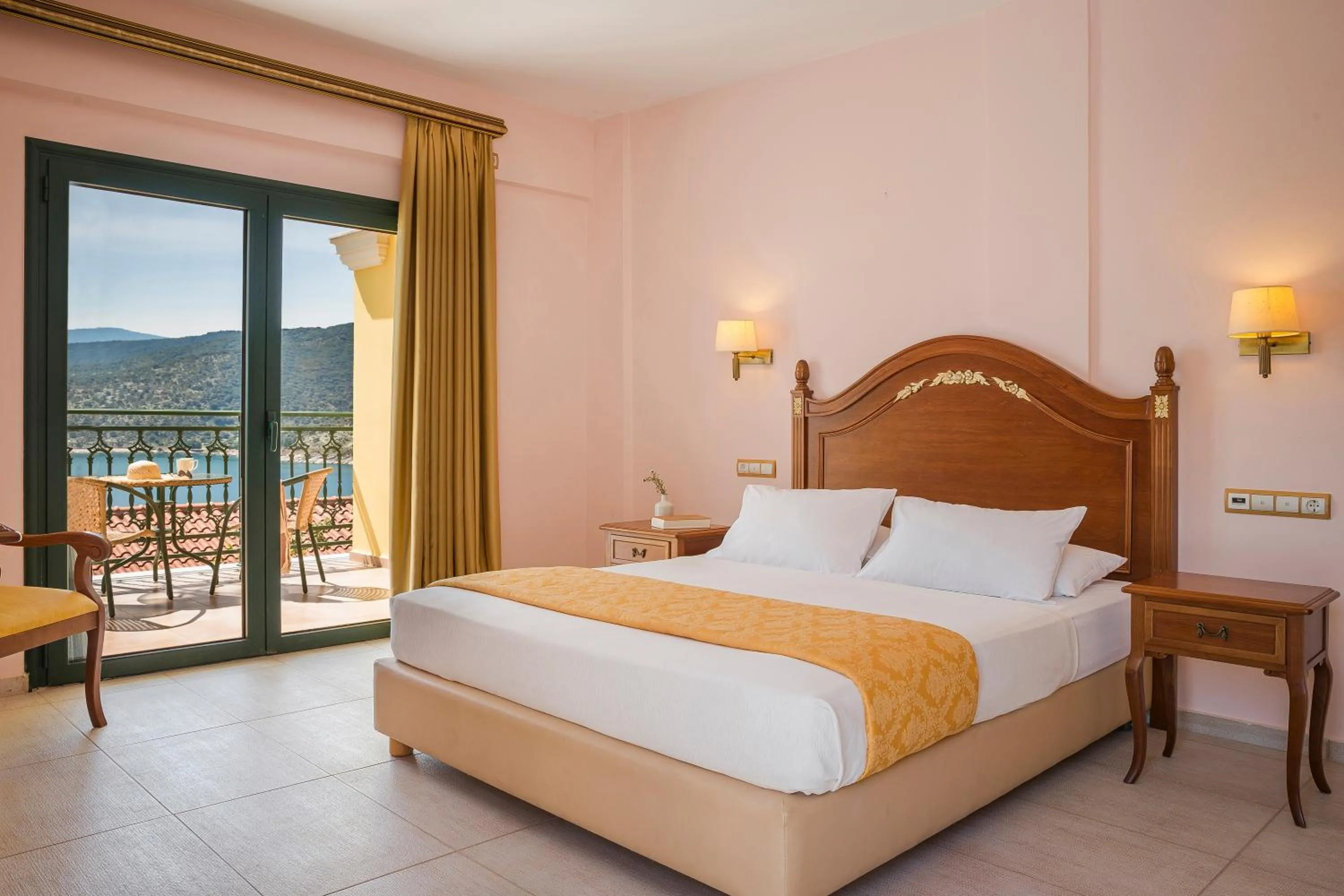 Bed in Kefalonia Bay Palace