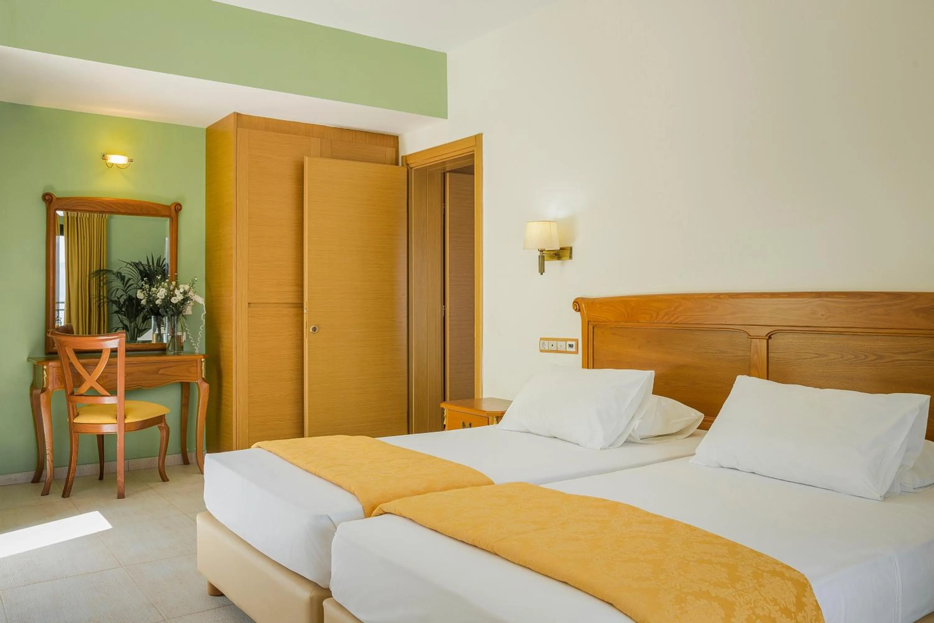 Bed in Kefalonia Bay Palace