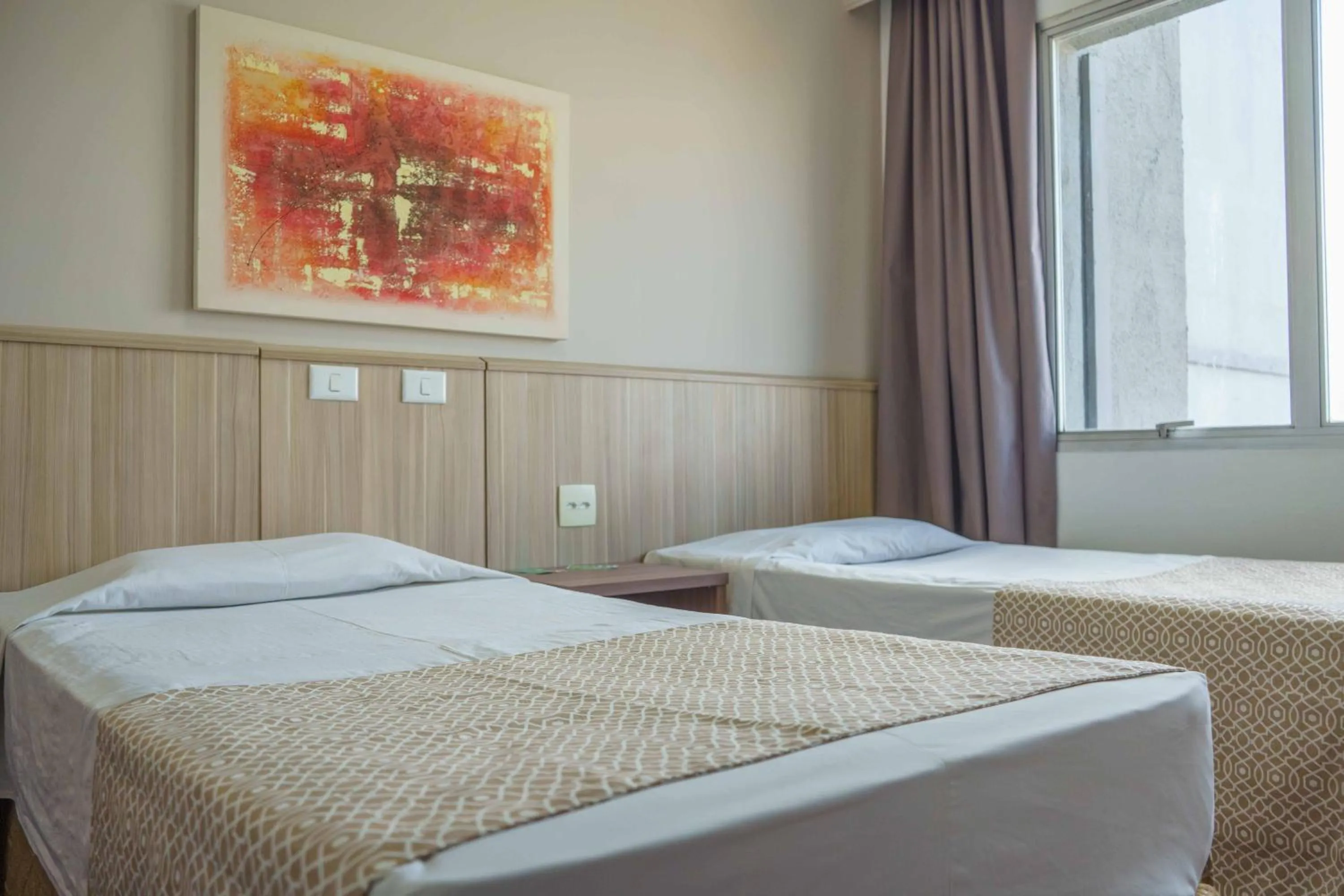 Bedroom, Bed in Hotel Nacional Inn Porto Alegre - by Nacional Inn - Próximo à Arena do Grêmio, Parque Harmonia e Réveillon na Orla do Guaíba