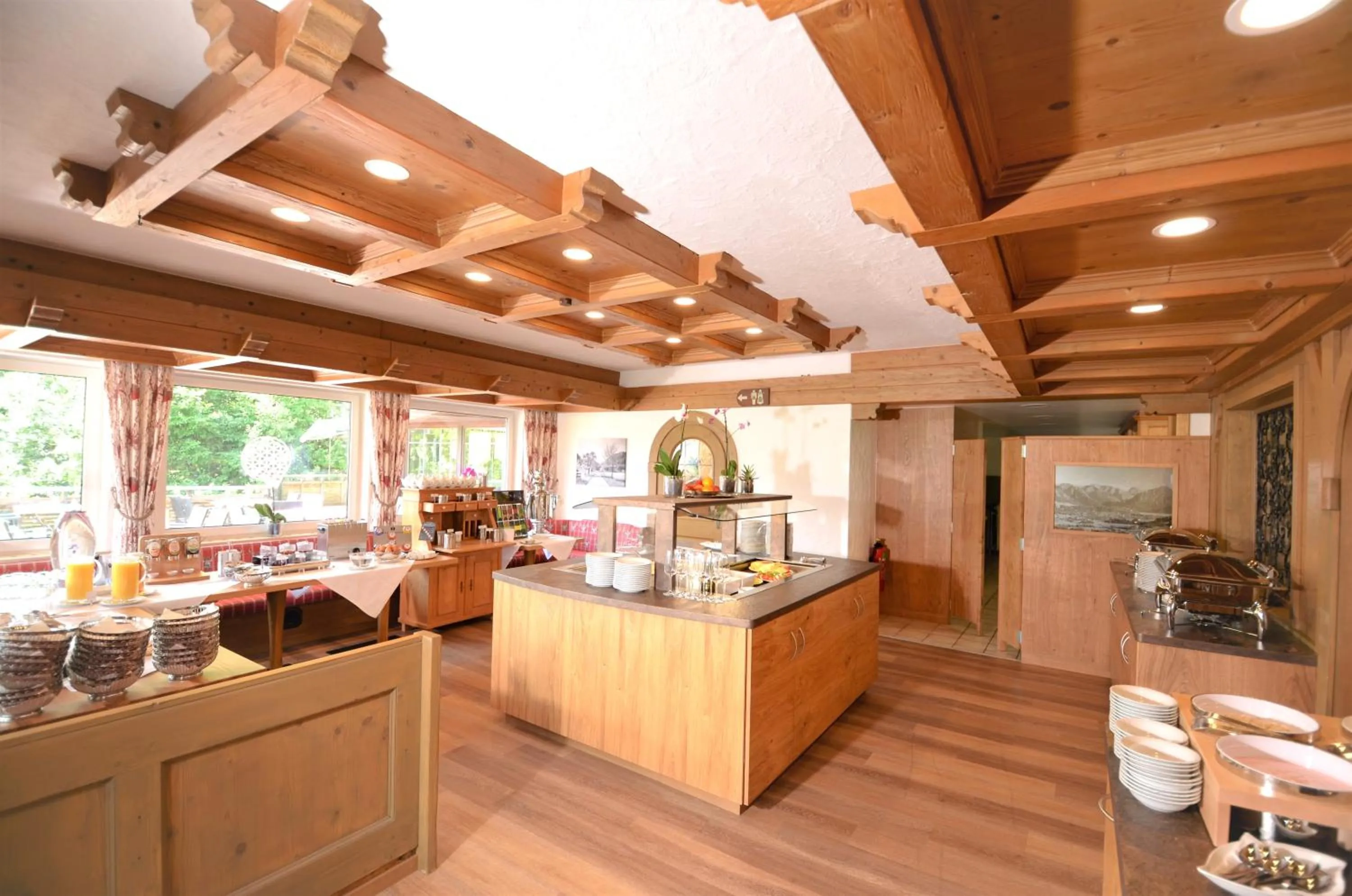 Buffet breakfast in Naturhotel Café Waldesruhe