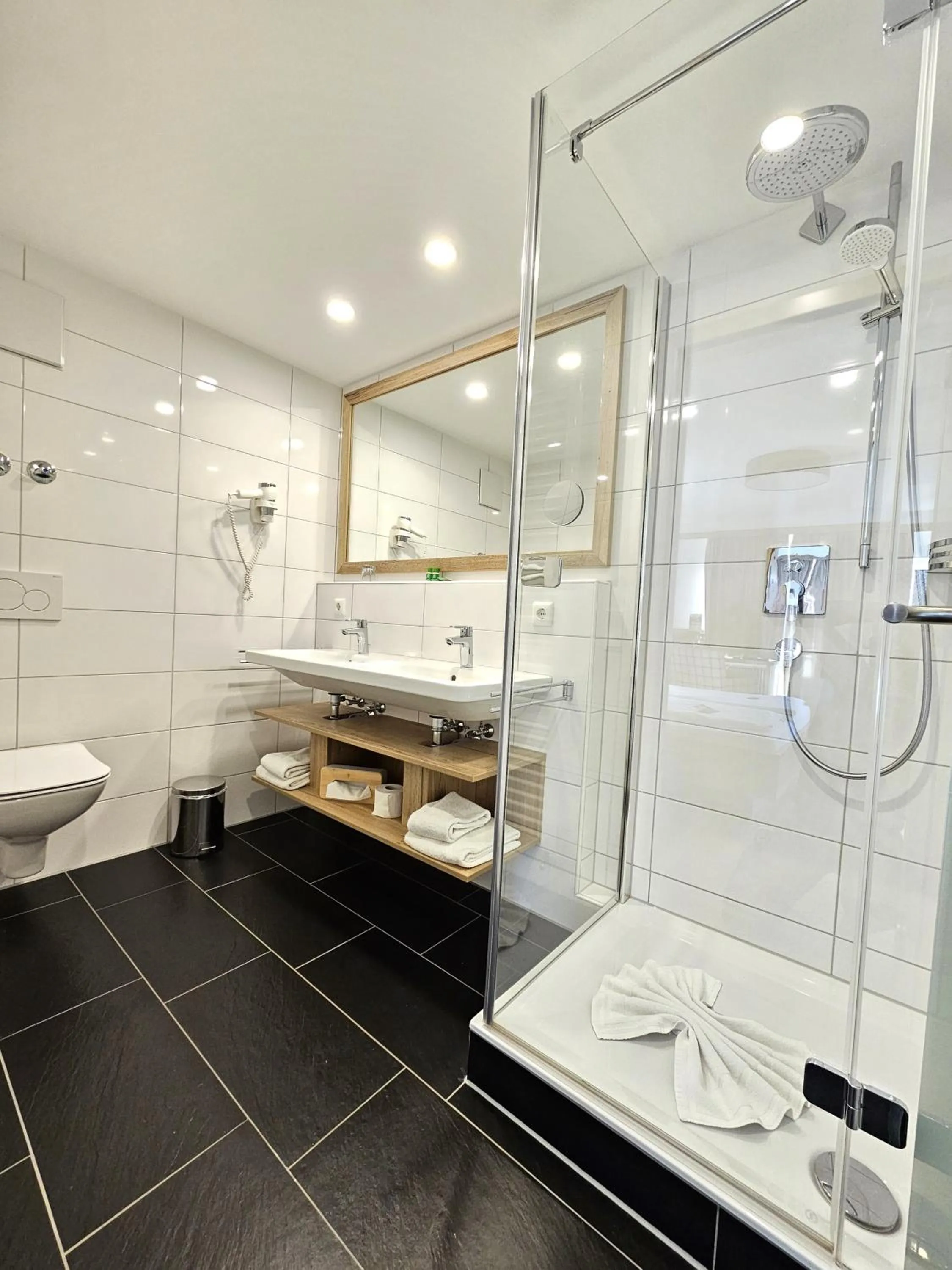 Shower in Naturhotel Café Waldesruhe