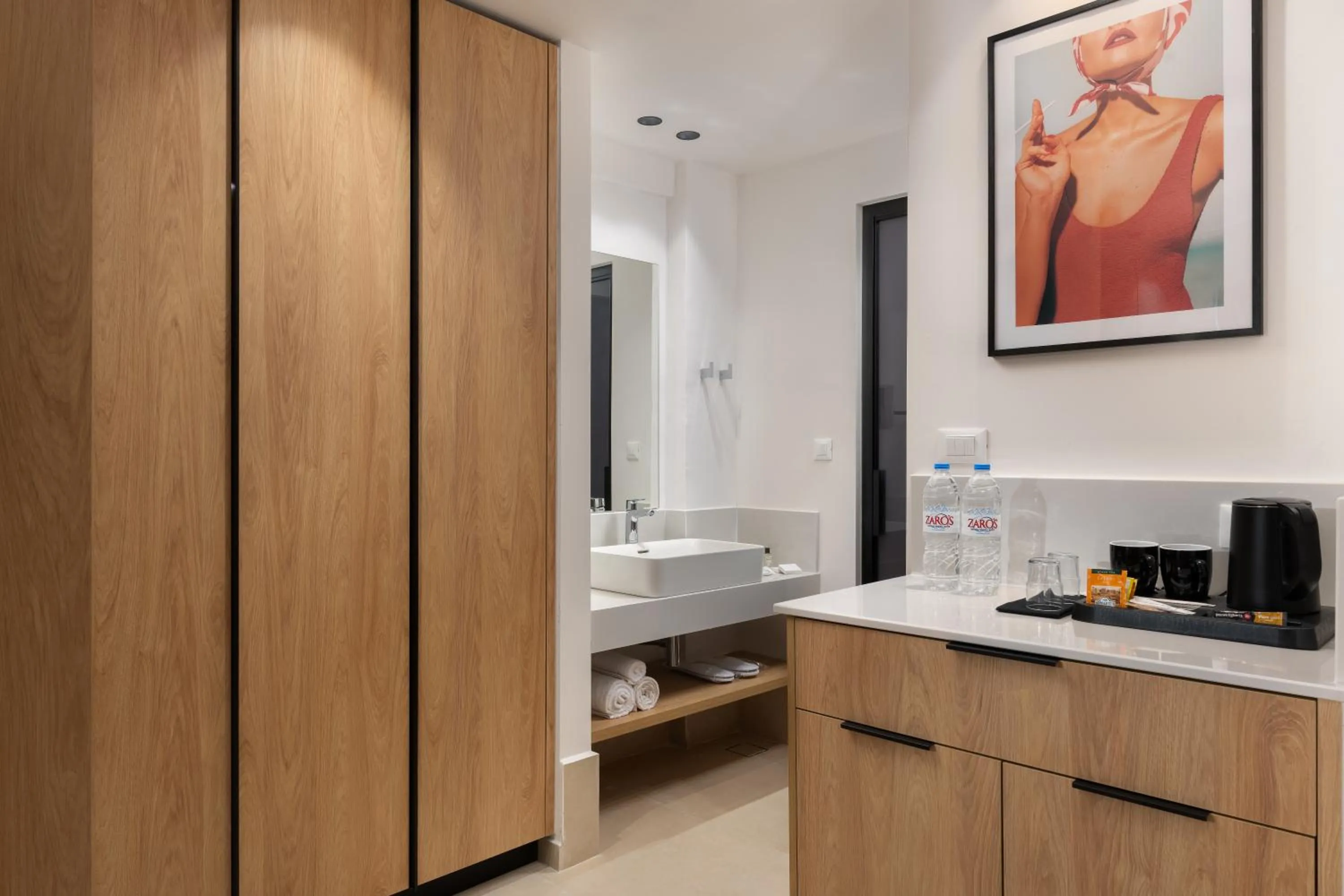 Coffee/tea facilities in Paralos Rodos Lifestyle