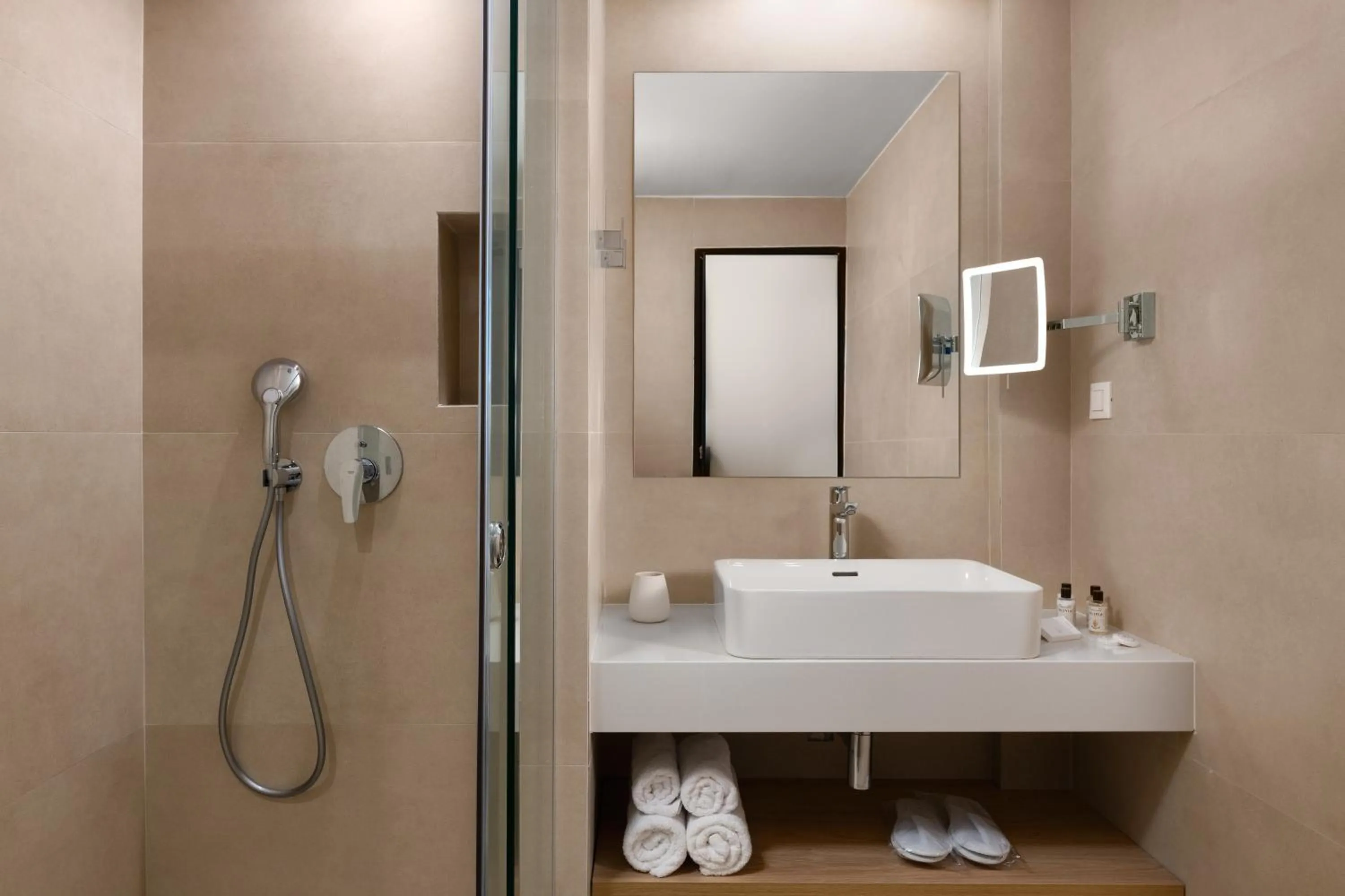 Bathroom in Paralos Rodos Lifestyle