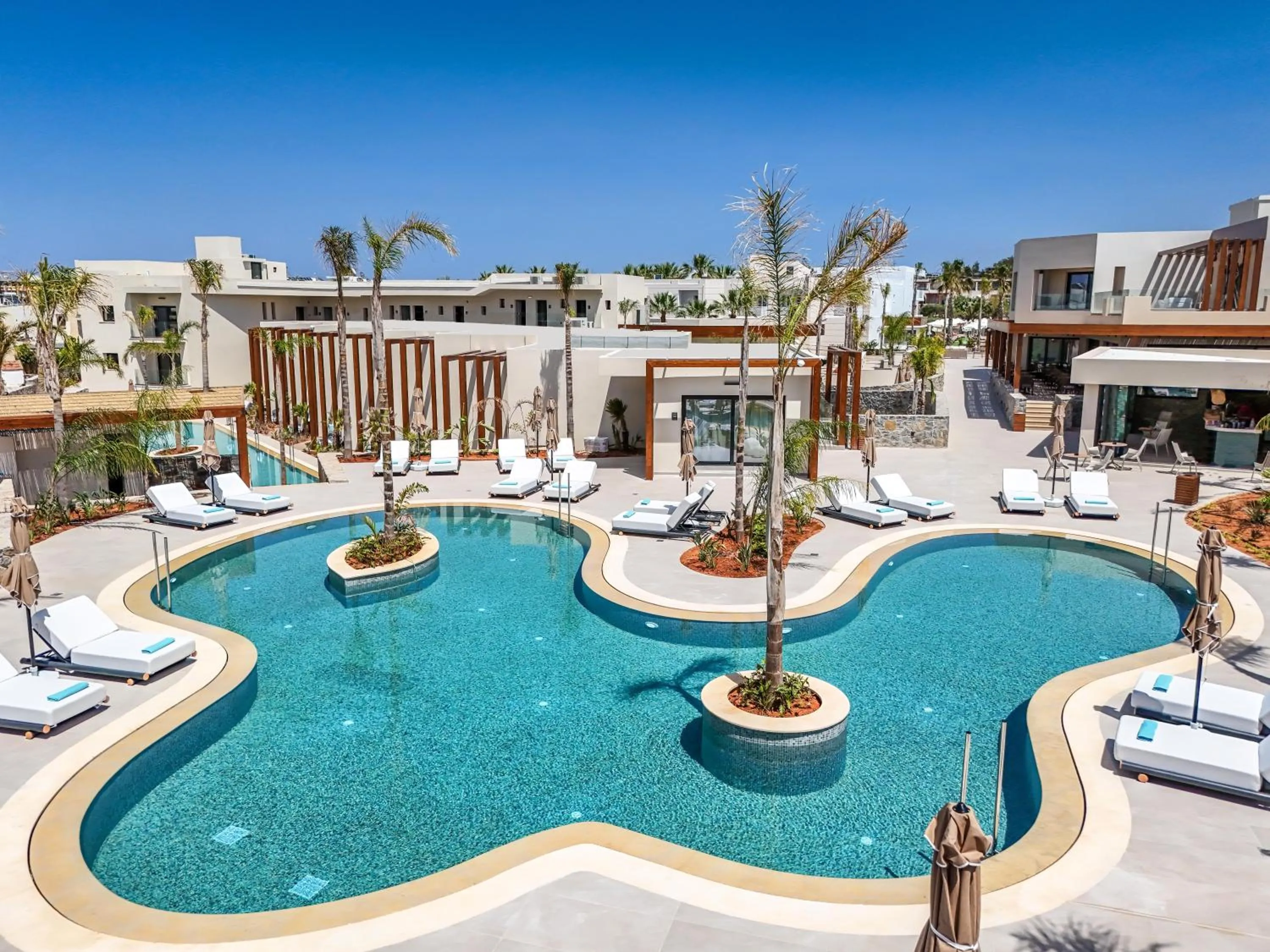 Swimming pool in Noble Hotel & Suites - Adults Only