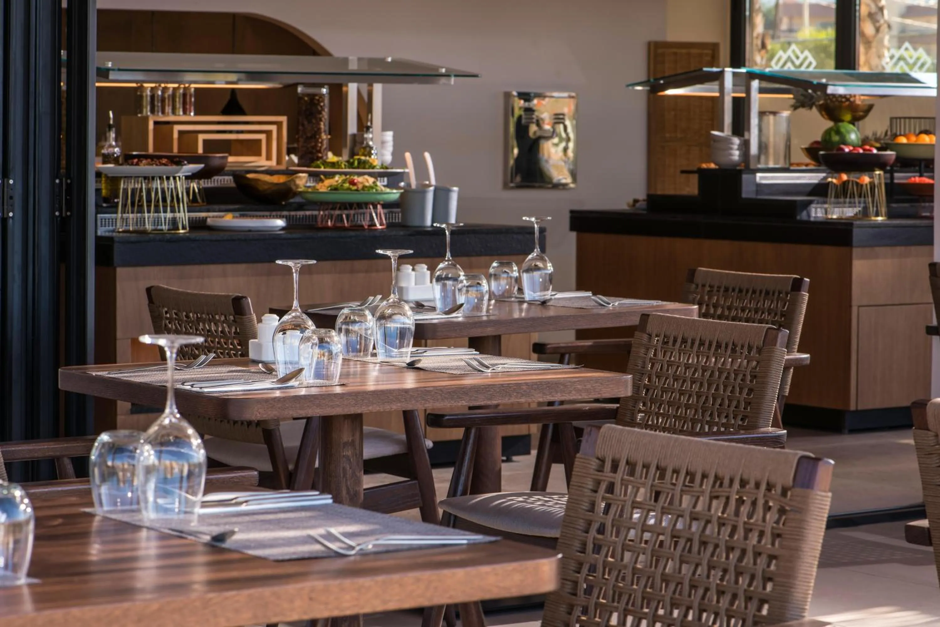 Restaurant/places to eat in Noble Hotel & Suites - Adults Only