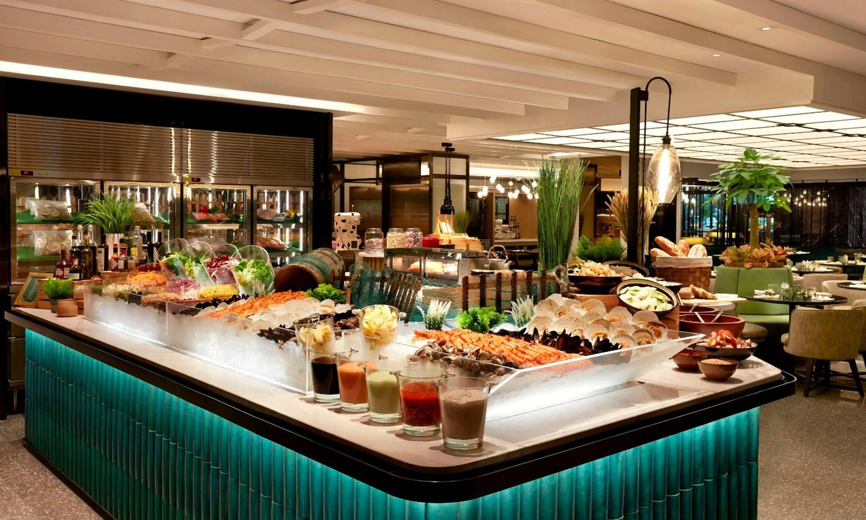 Restaurant/places to eat in Orchard Hotel Singapore