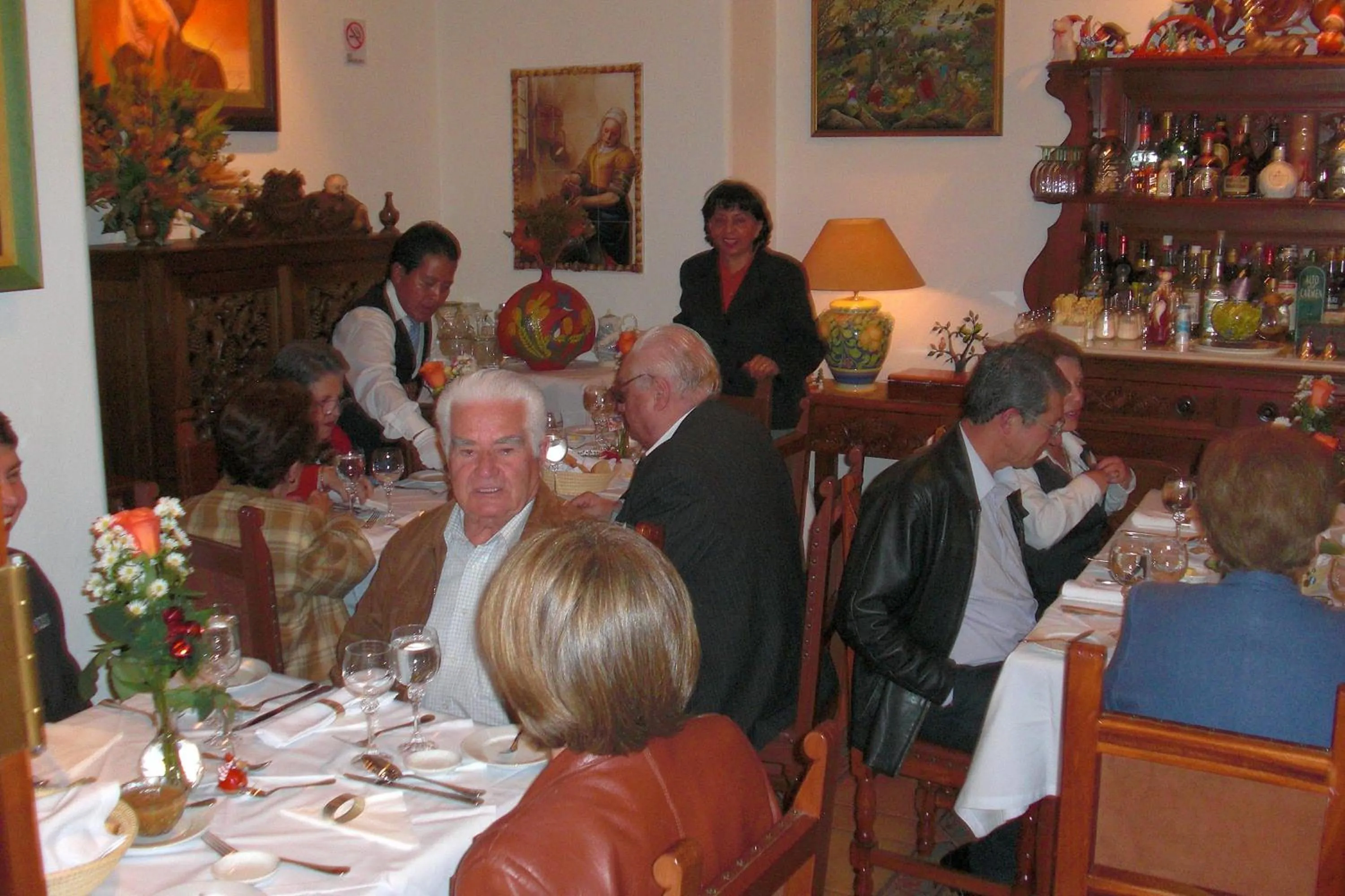 Restaurant/places to eat in Hotel El Relicario Del Carmen