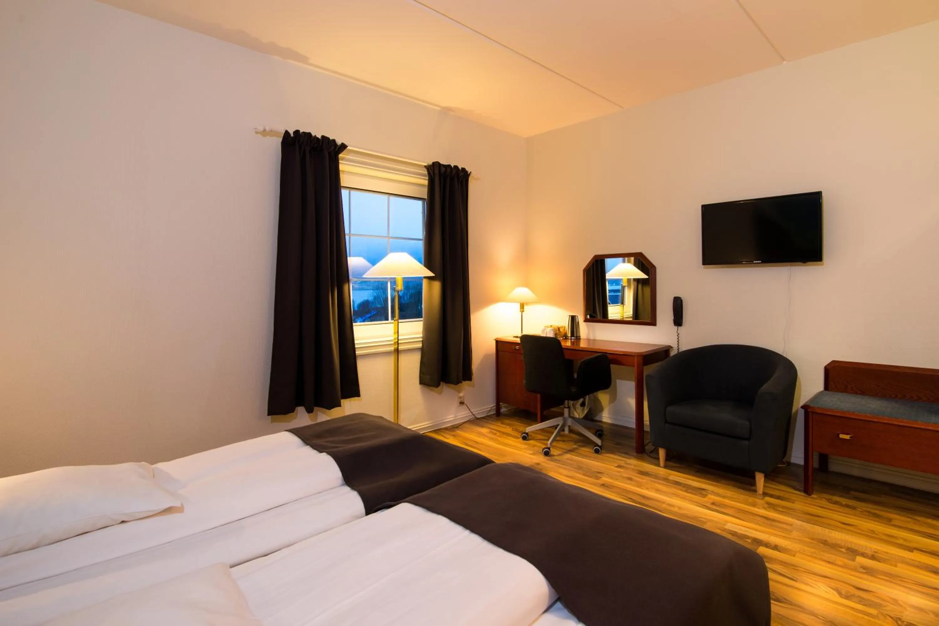 Photo of the whole room, Bed in Vesterålen Resort & Kysthotell