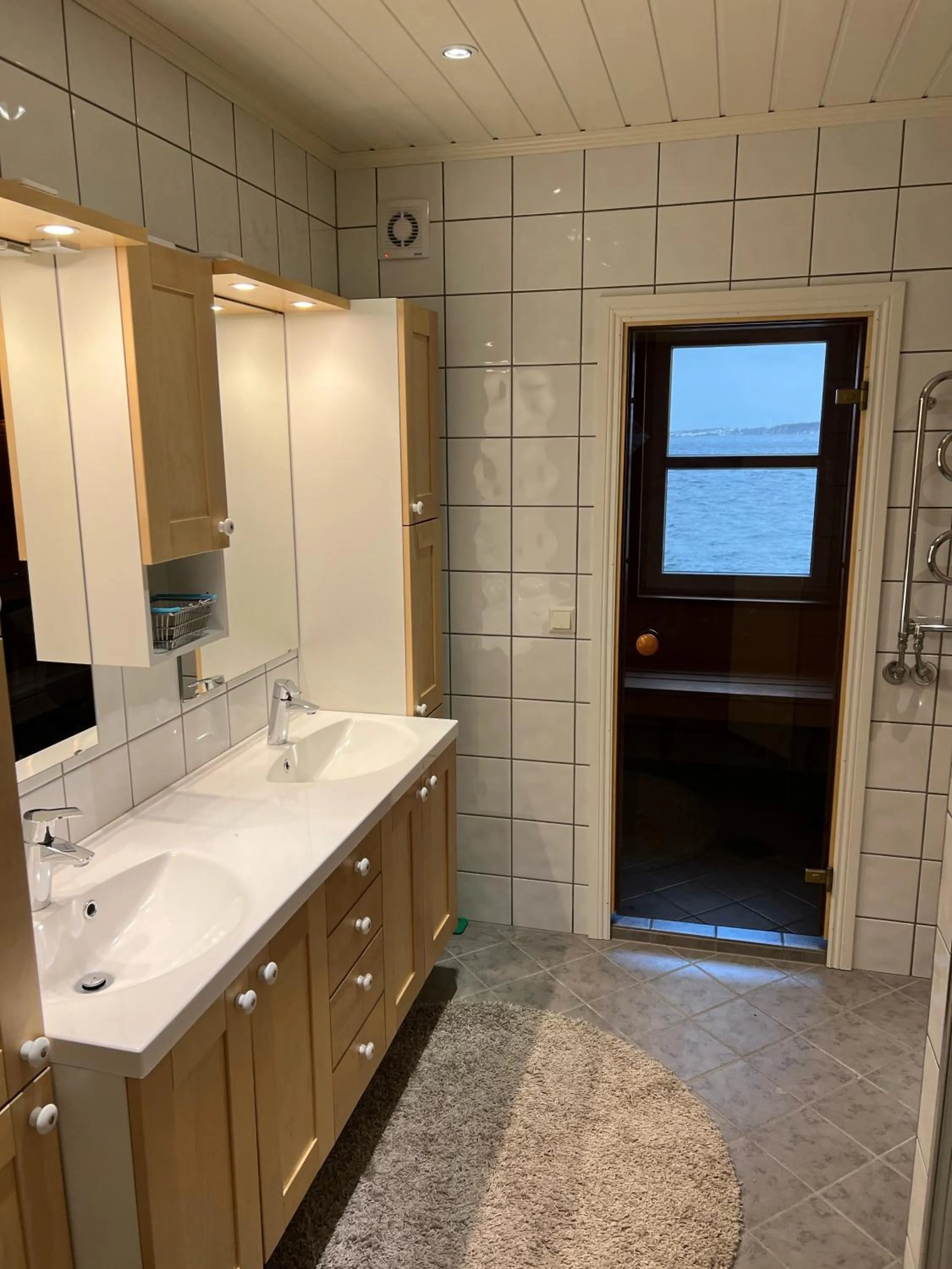 Bathroom in Vesterålen Resort & Kysthotell