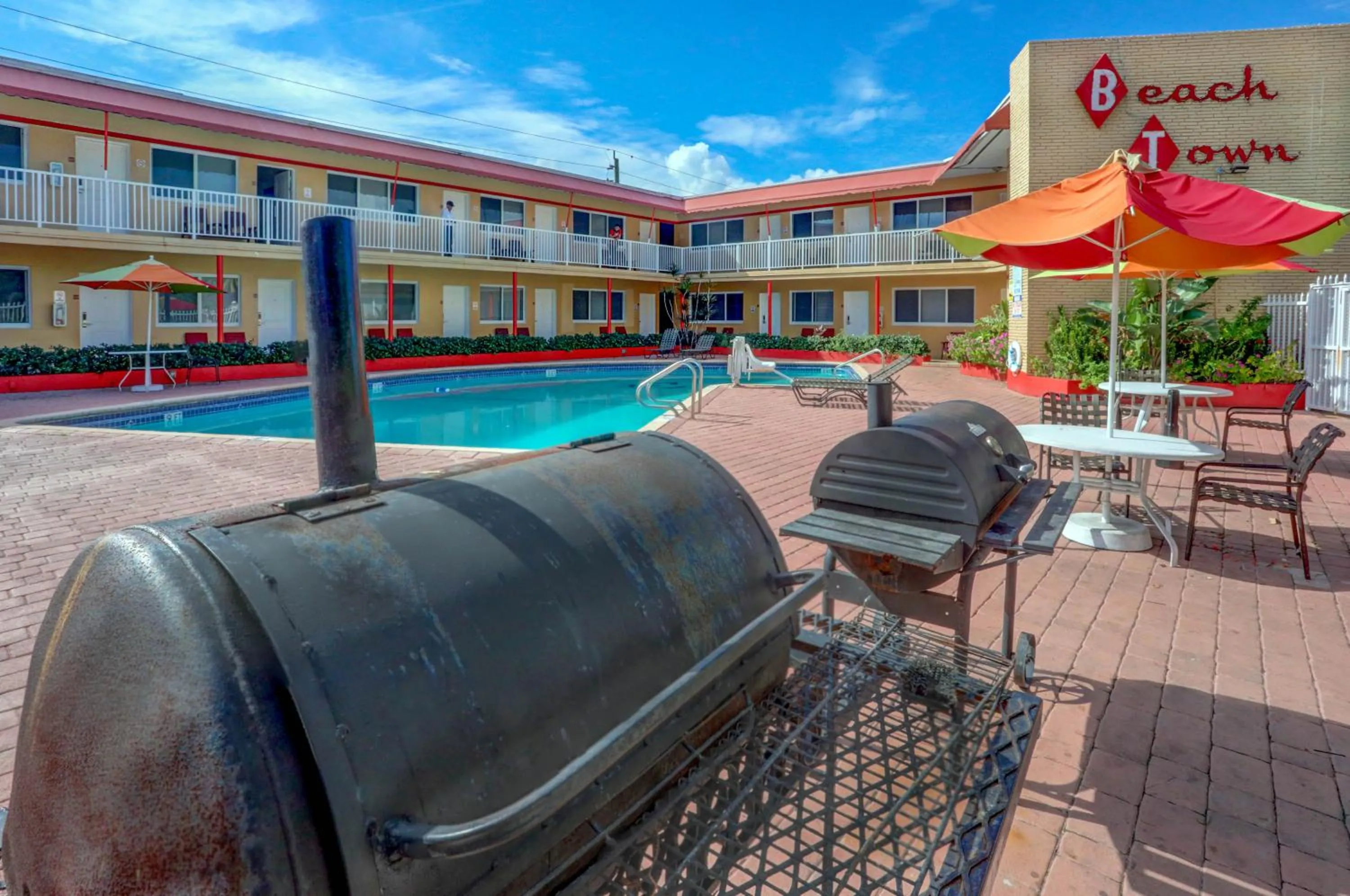 Beach and Town Motel