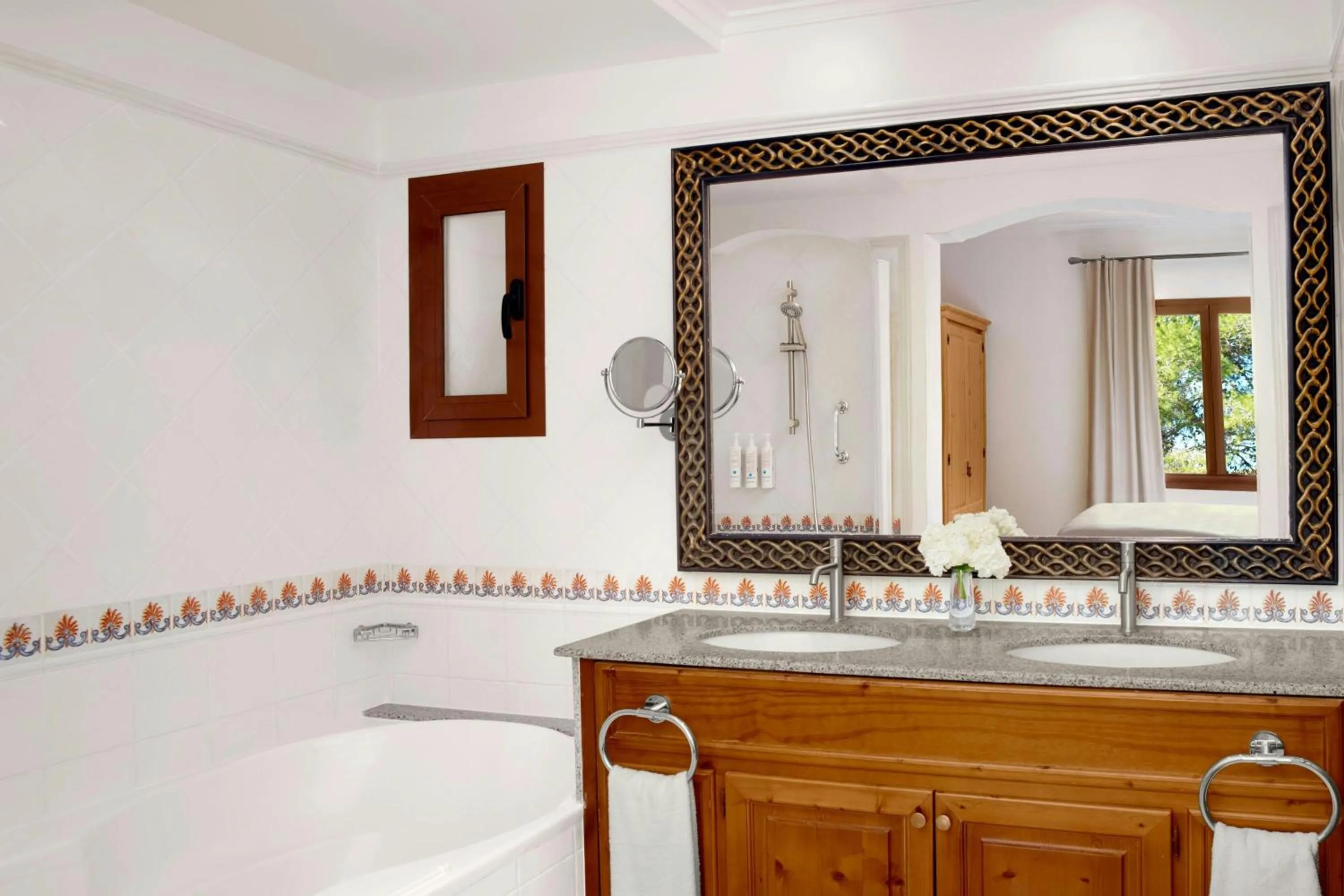 Bathroom in Marriott’s Club Son Antem