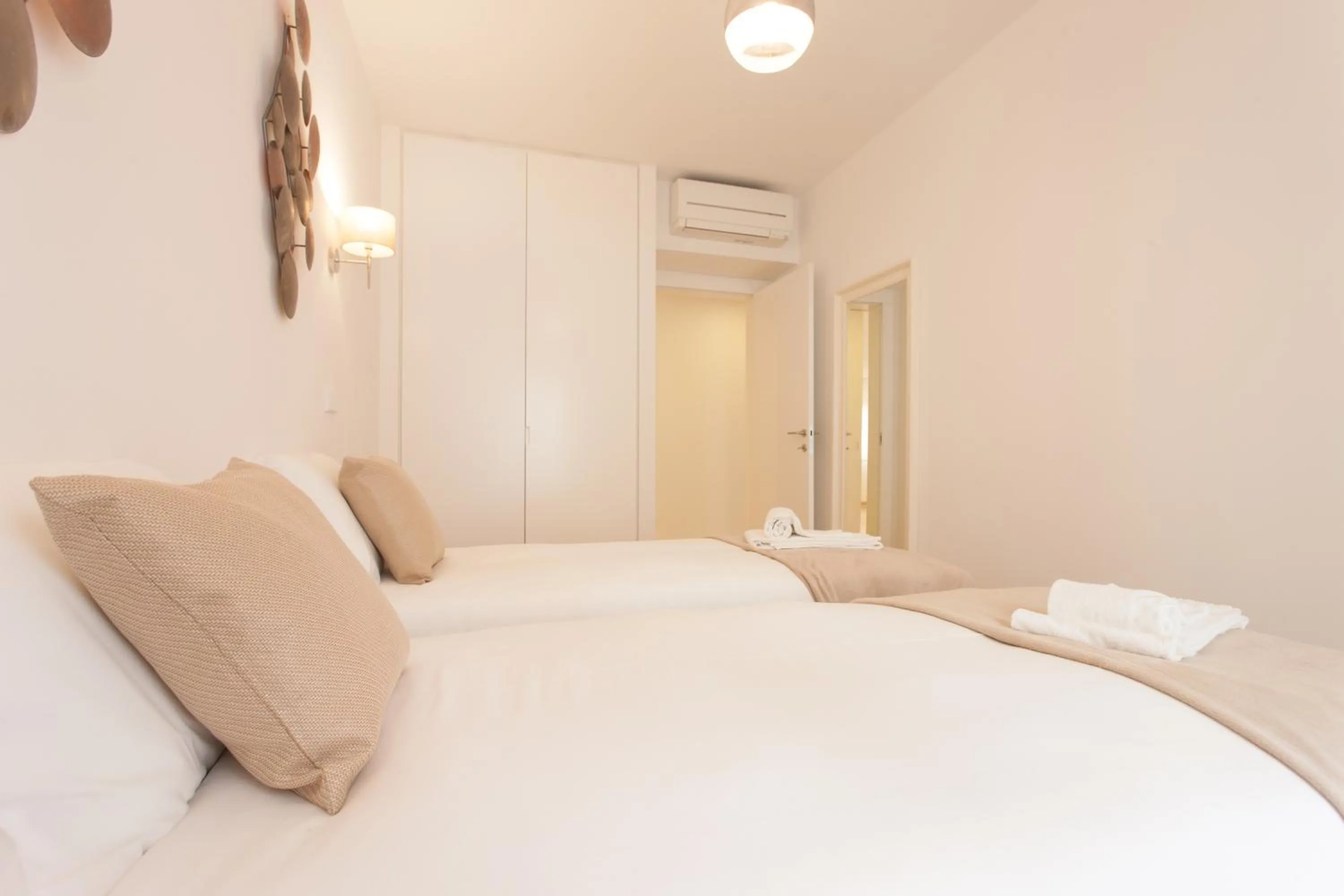 Bedroom in Mouraria Blue Three-Bedroom Apartment w/ Parking - by LU Holidays