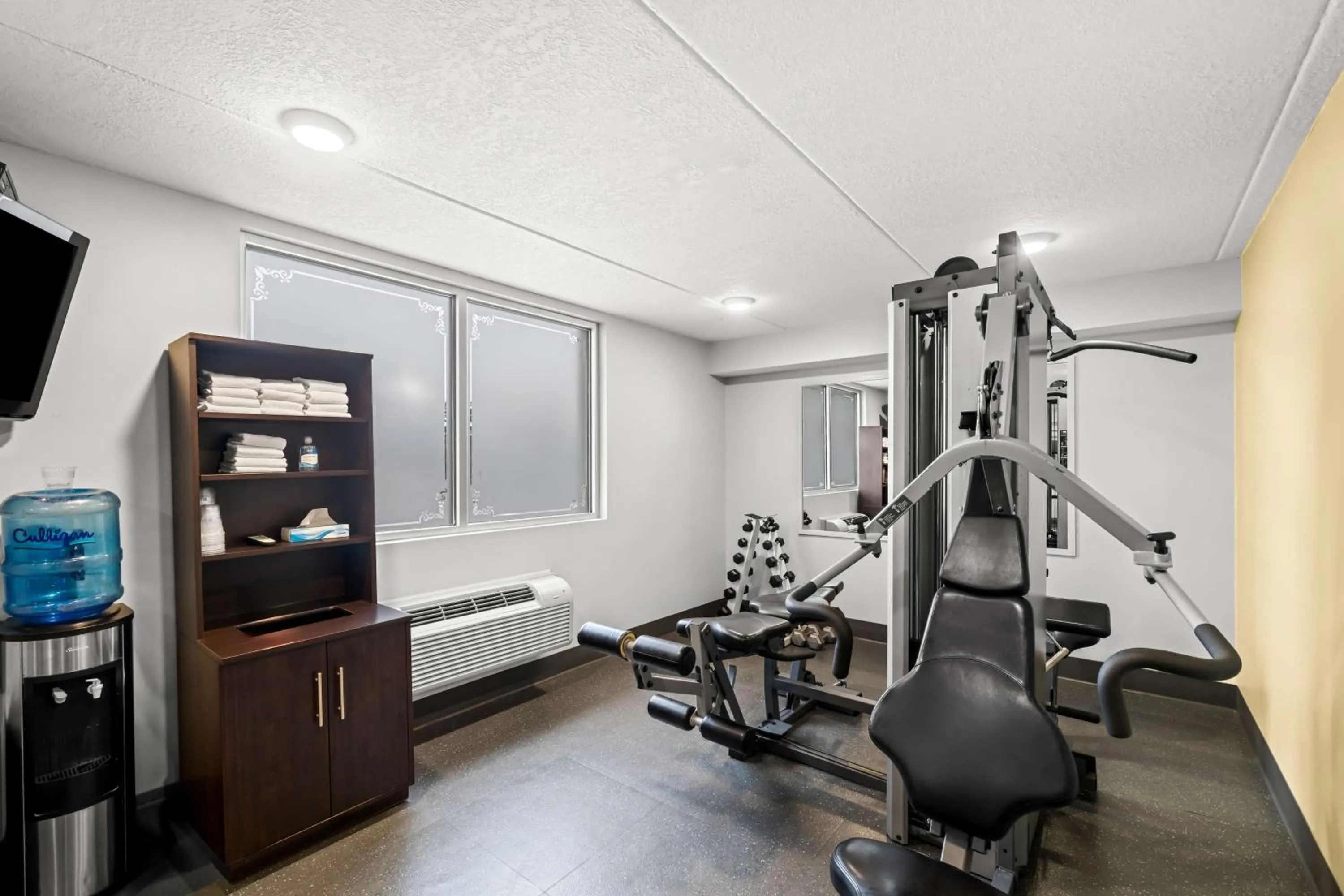 Fitness centre/facilities in Best Western Plus Mariposa Inn & Conference Centre