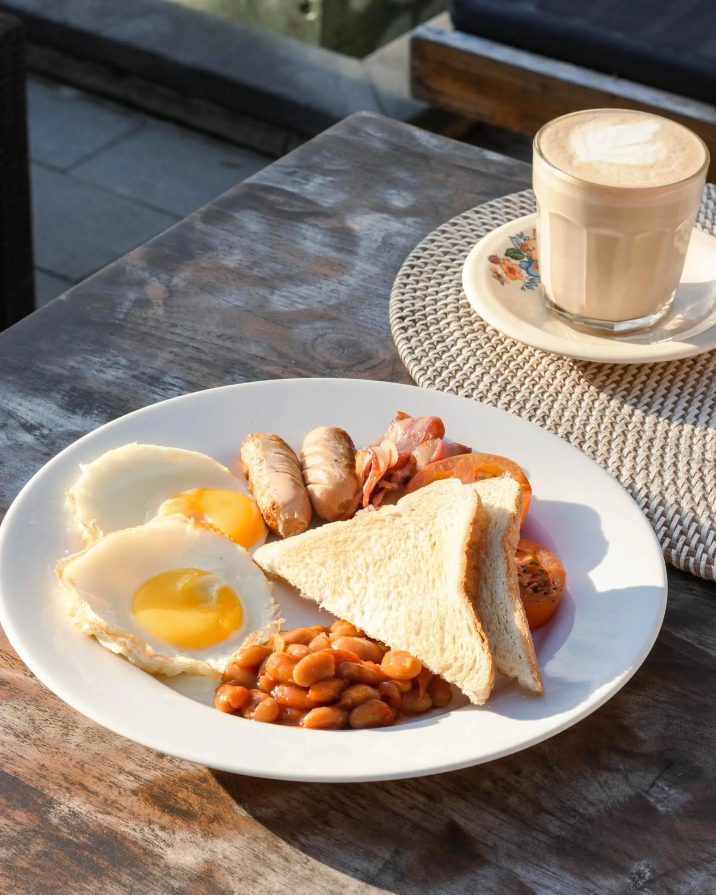 Restaurant/places to eat in Hotel Arsa Santhi Nusa Penida