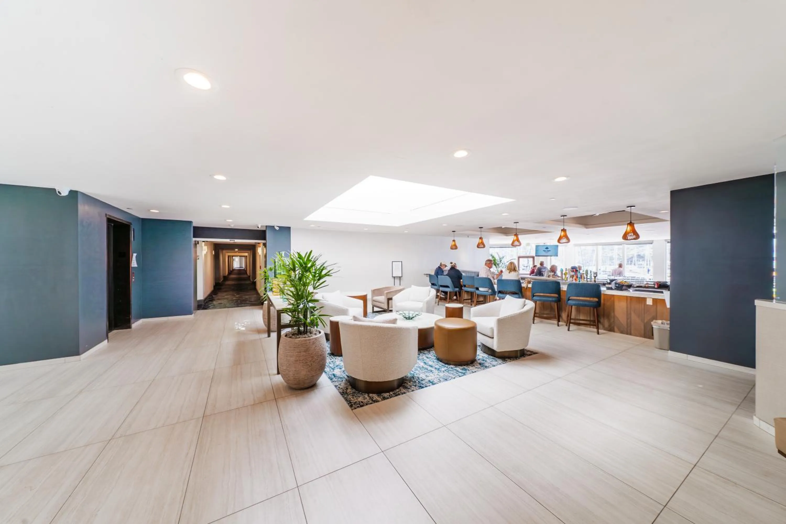 Lobby or reception in Bay Club Hotel and Marina