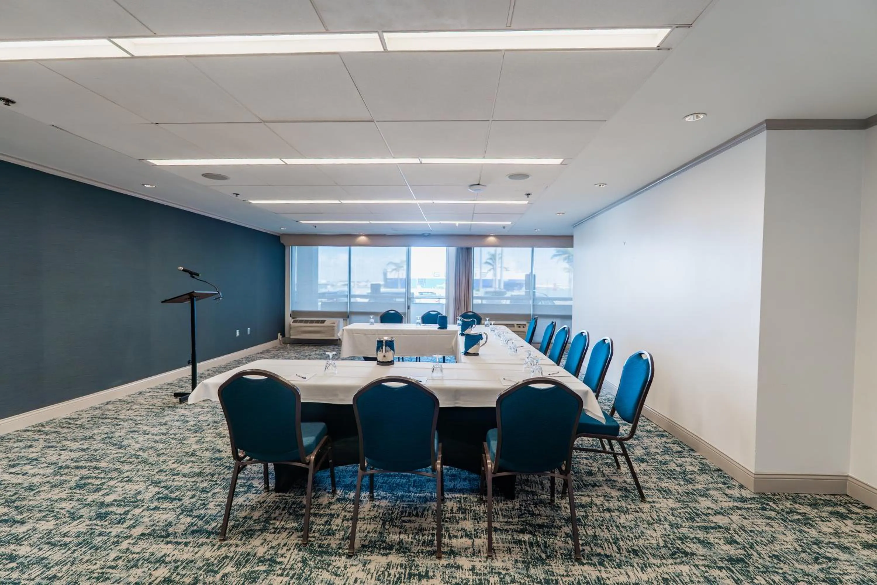 Banquet/Function facilities in Bay Club Hotel and Marina