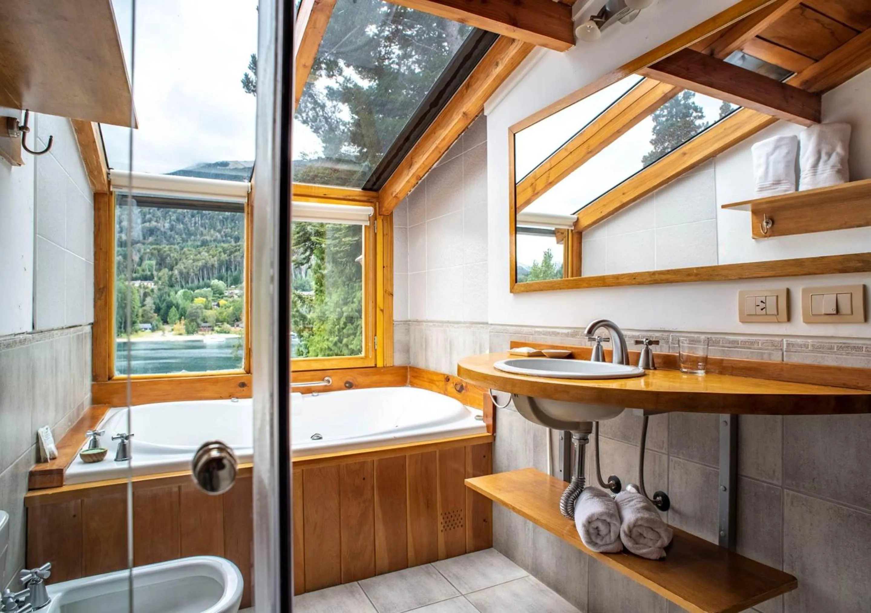 Bathroom in El Muelle by DOT Boutique