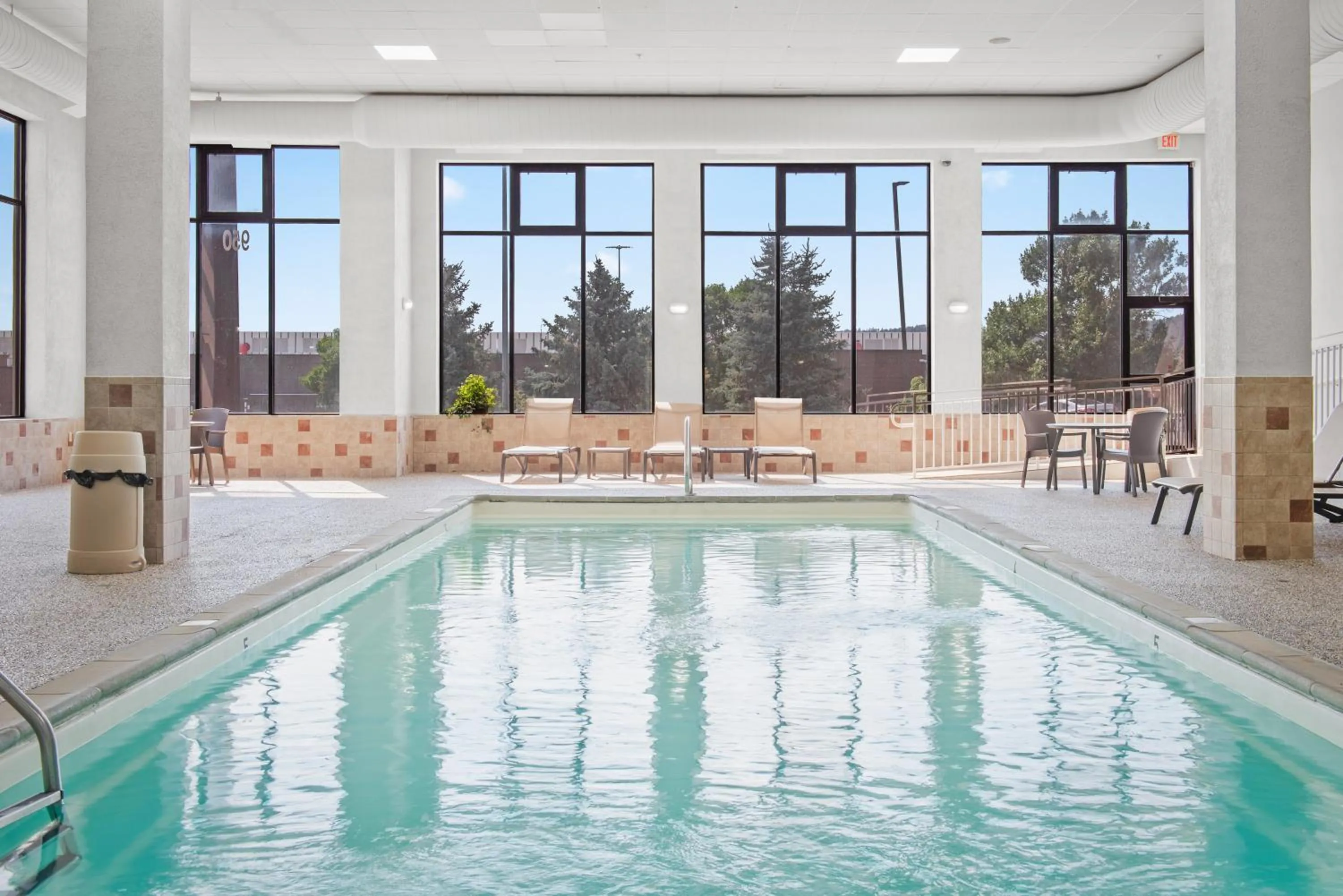 Elevation Inn & Suites, Trademark Collection by Wyndham